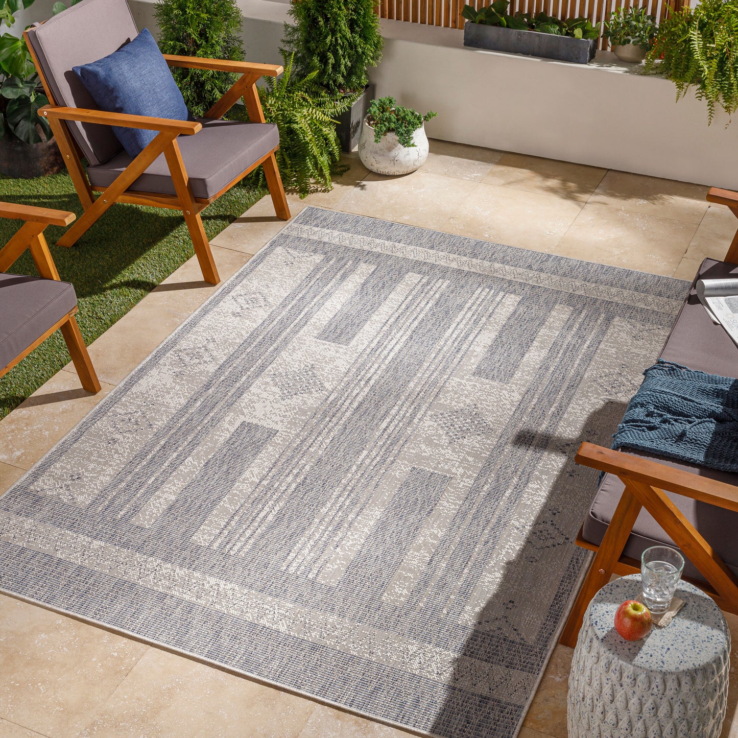 Tuareg TRG-2320 5' x 7' Machine Woven Indoor/Outdoor Area Rug