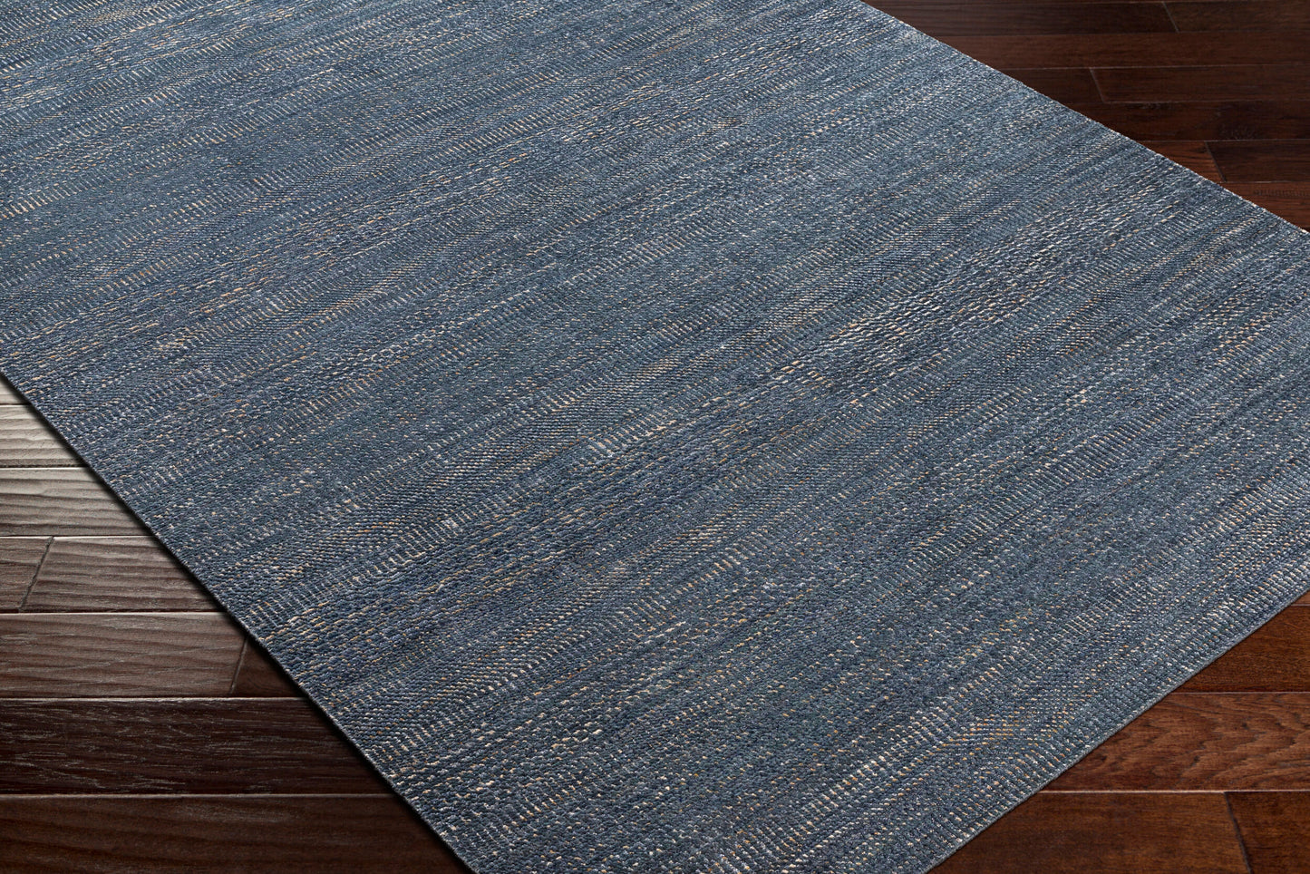 Tribeca TRI-2300 2' x 3' Handmade Accent Rug