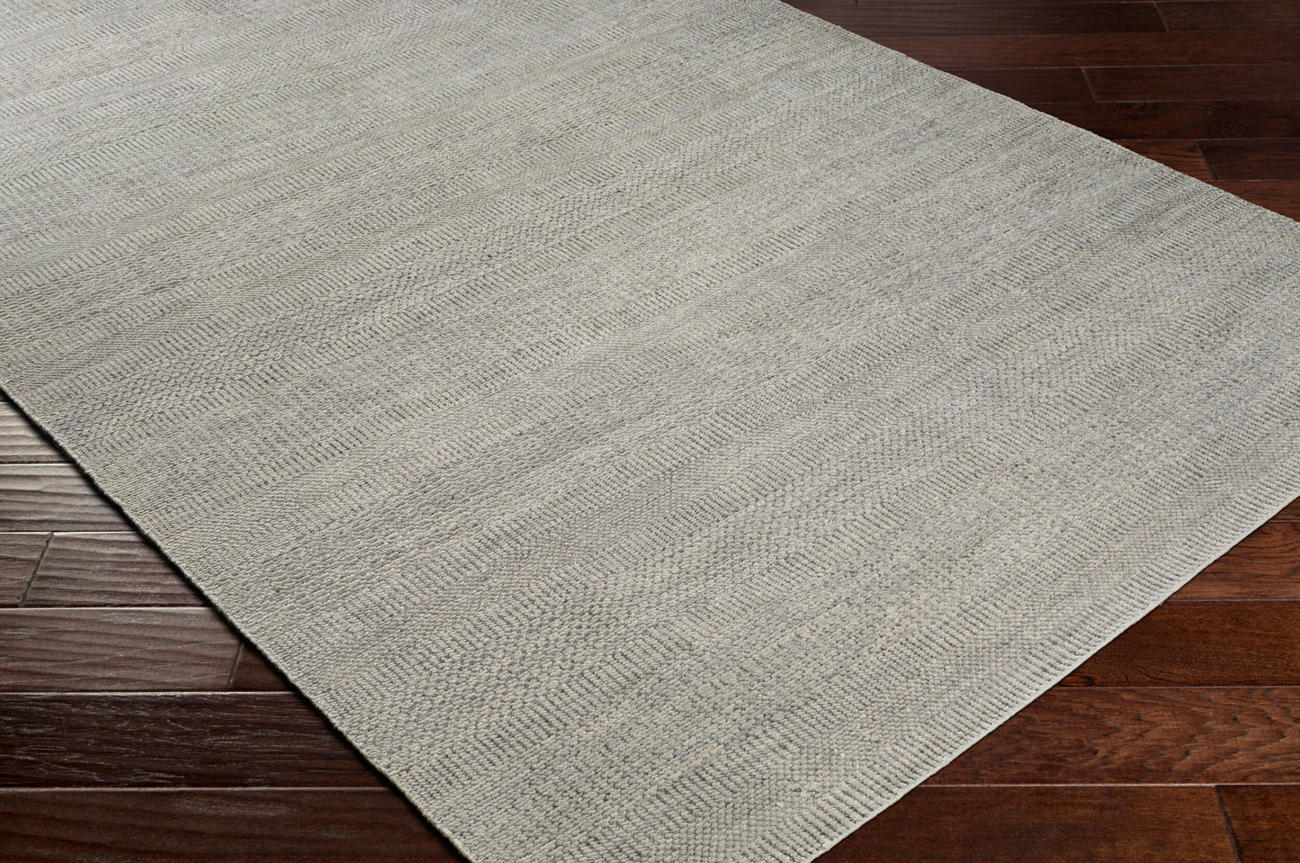 Tribeca TRI-2301 2' x 3' Handmade Accent Rug