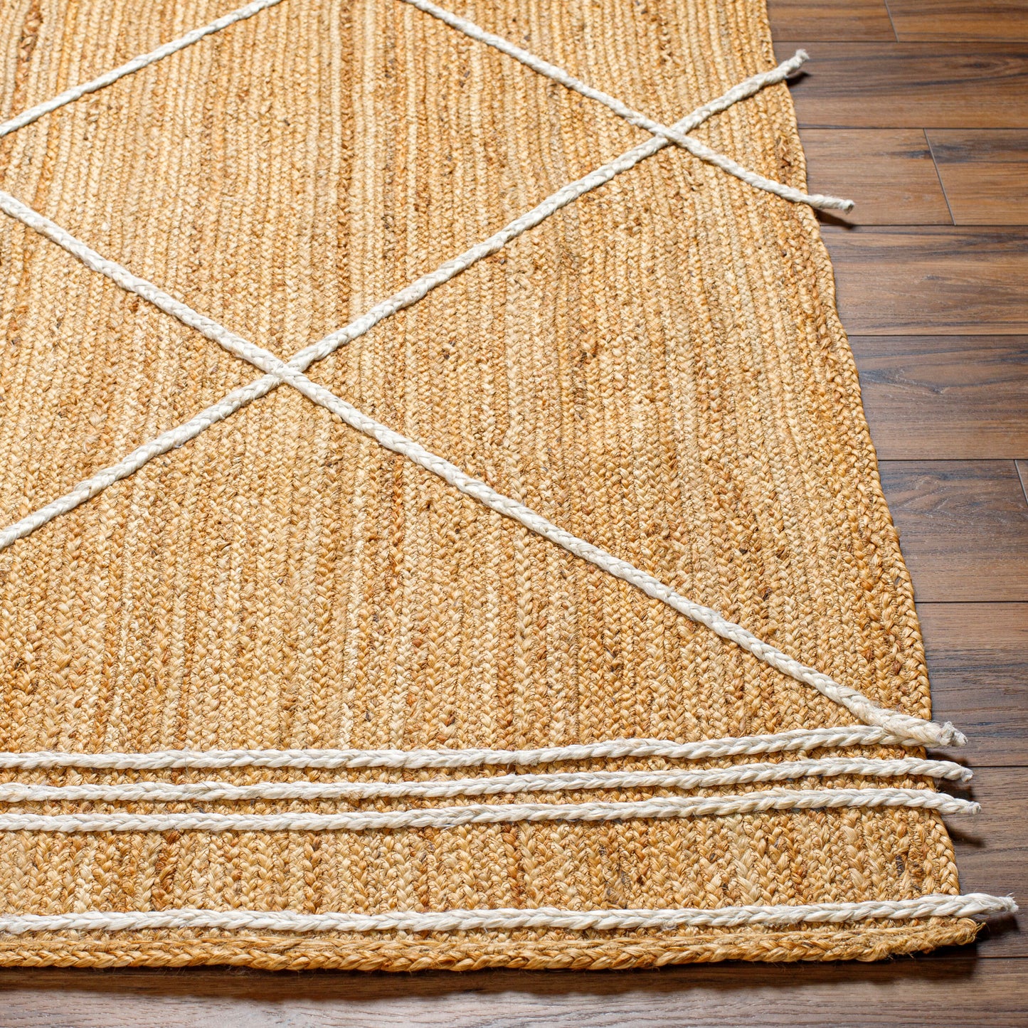 Luci UCI-2303 2' x 3' Handmade Jute Accent Rug
