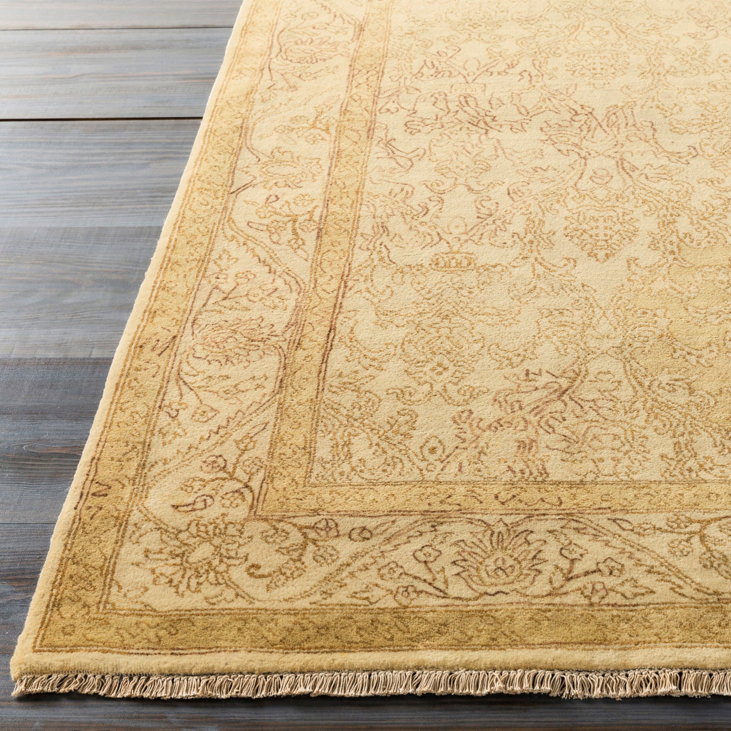 Victoria VIC-2000 2' x 3' Handmade Wool Accent Rug