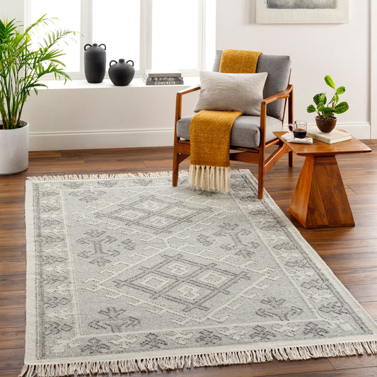 Valerie VLA-2305 2' x 3' Handmade Wool Accent Rug