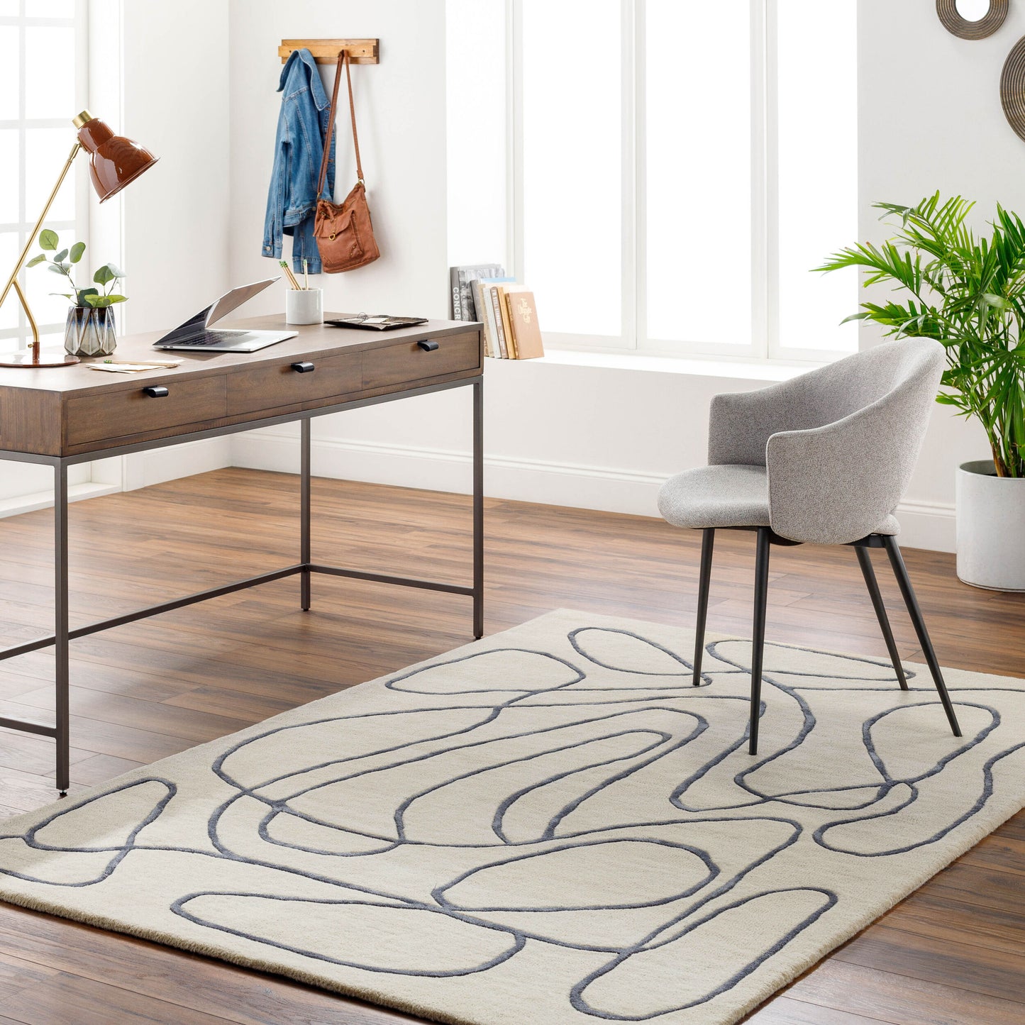 Vilnius VNS-2302 2' x 3' Handmade Accent Rug