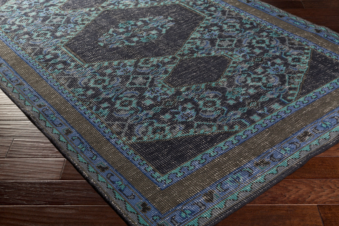 Zahra ZHA-4033 5' x 9' Handmade Wool Area Rug