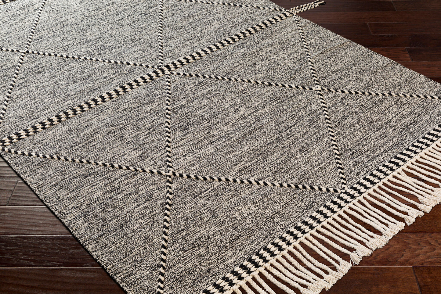 Zanafi ZNF-2301 5' x 7' Handmade Area Rug