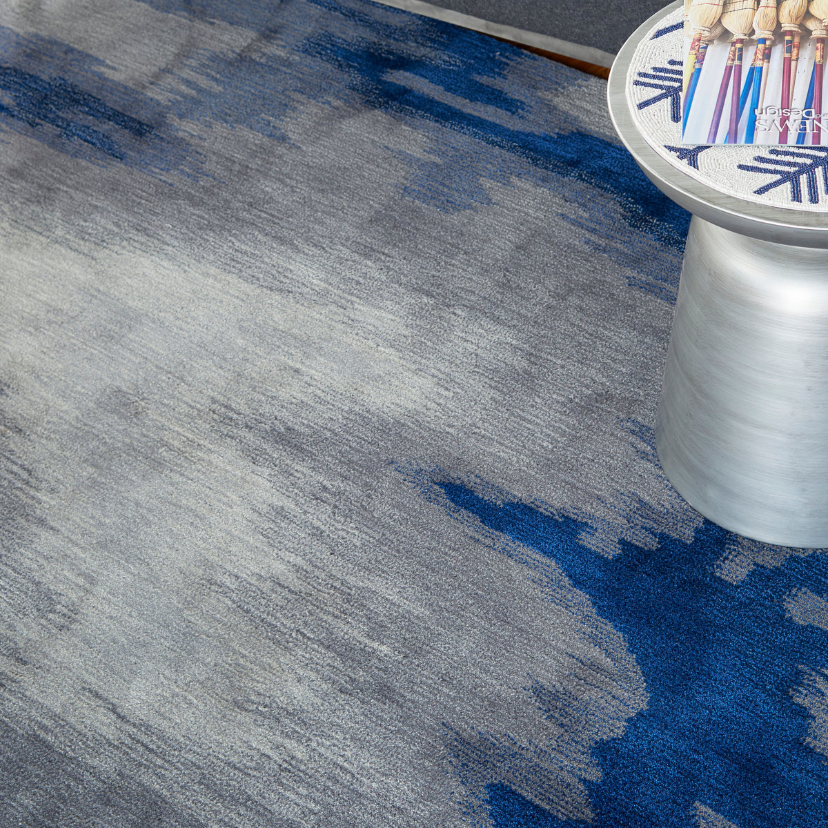Symmetry SMM10 Grey Blue Tufted Rug