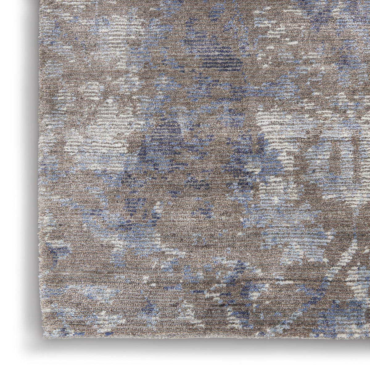 Lucent LCN03 Dove Knotted Rug