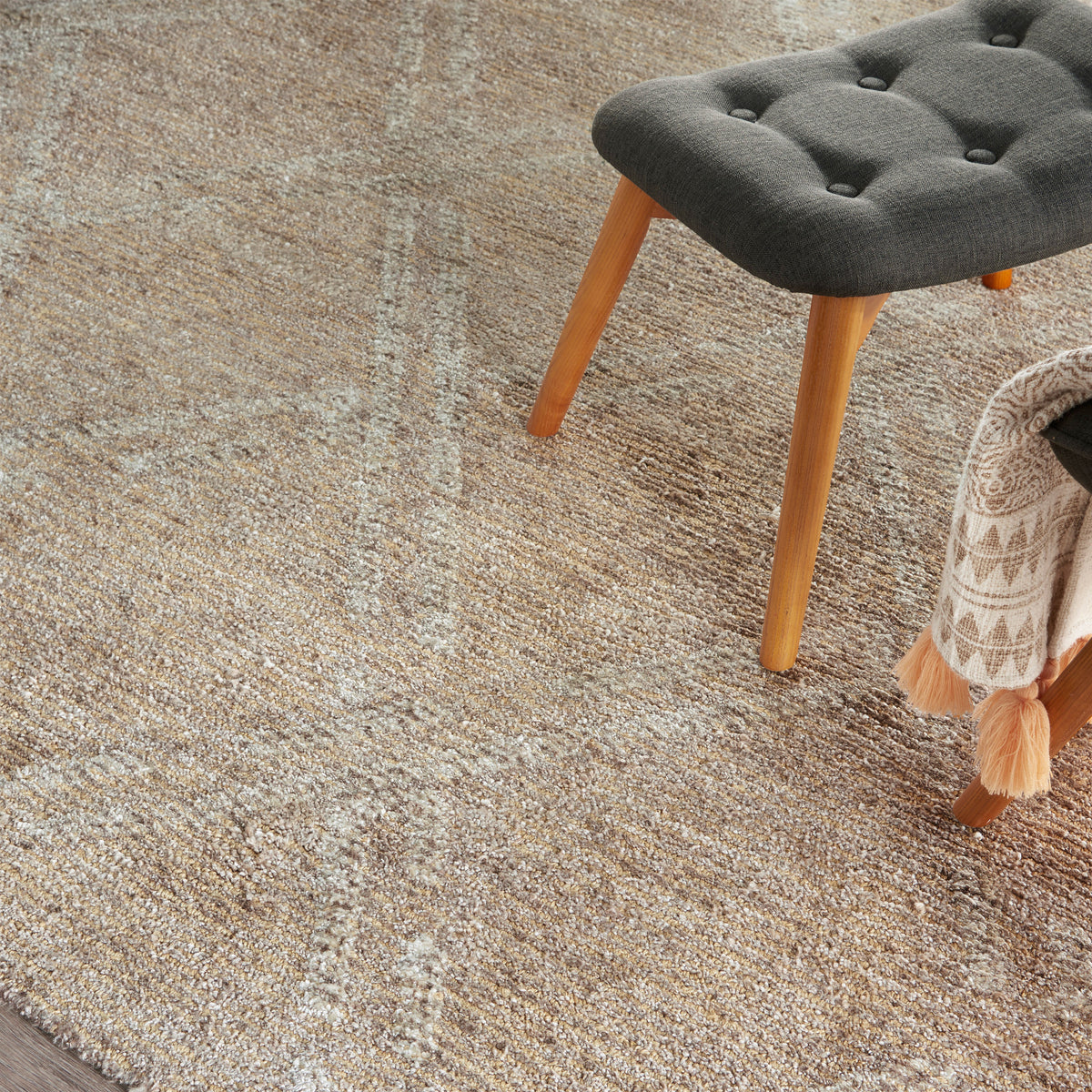 Venosa VSN01 Taupe Tufted Rug