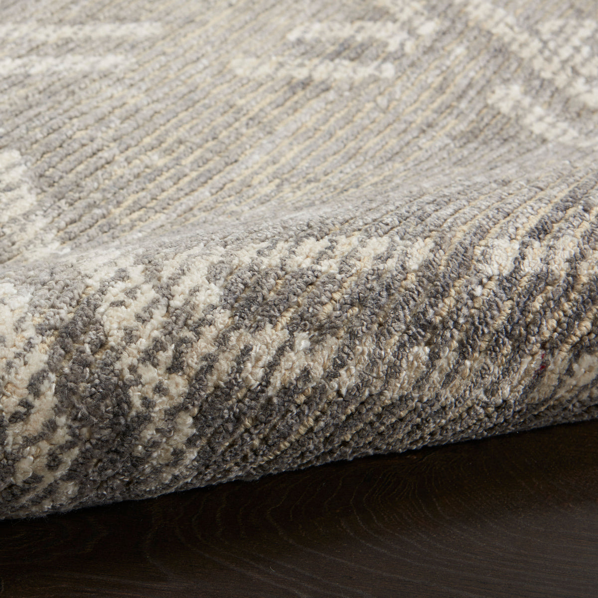 Venosa VSN01 Grey Ivory Tufted Rug