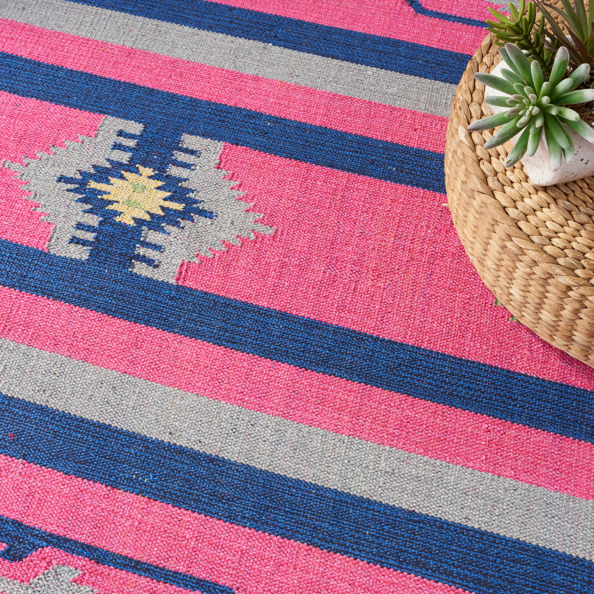 Baja BAJ01 Pink/Blue Woven Rug