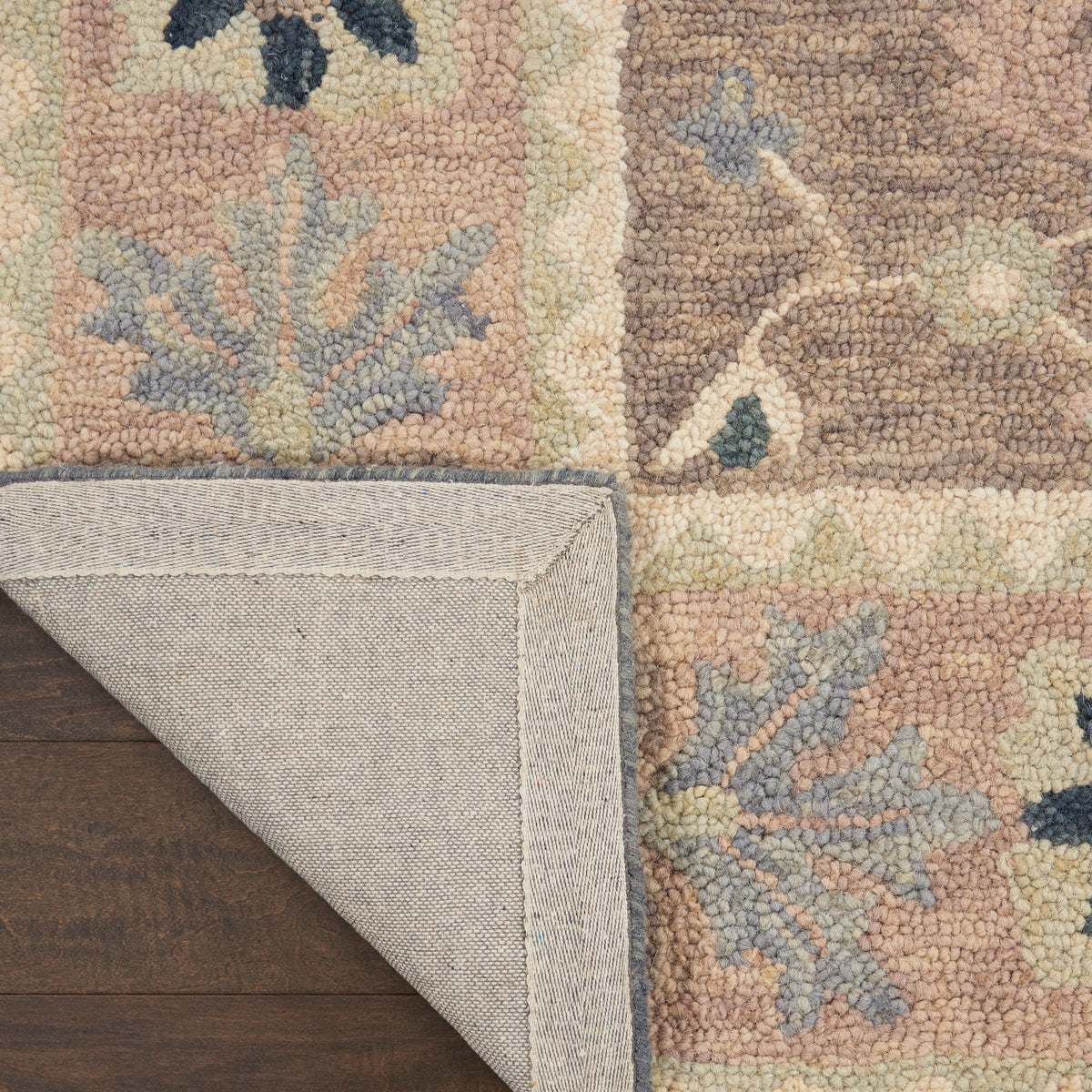 Bahari BAH03 Grey Tufted Rug