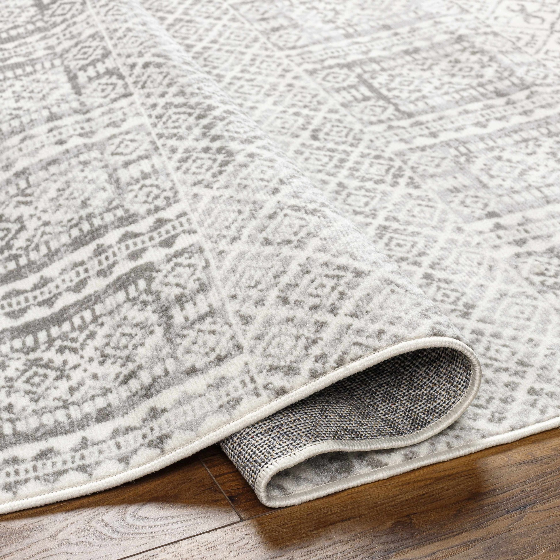 Pisa PSS-2344 Machine Woven Rug