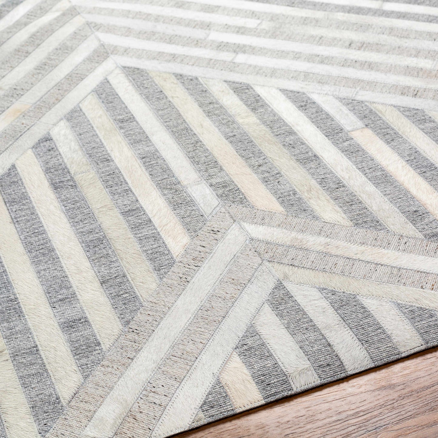 Medora MOD-1028 Handmade Rug