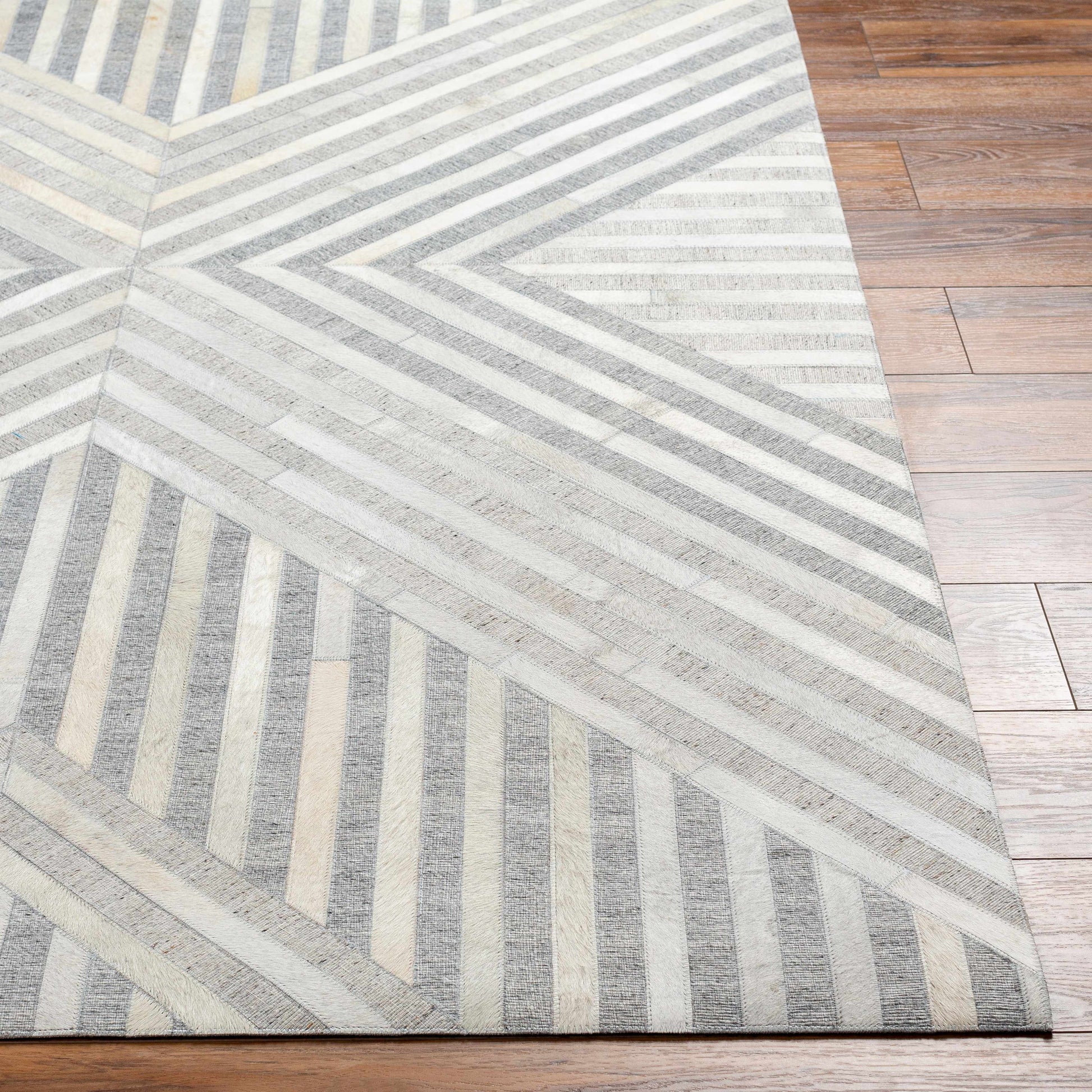 Medora MOD-1028 Handmade Rug