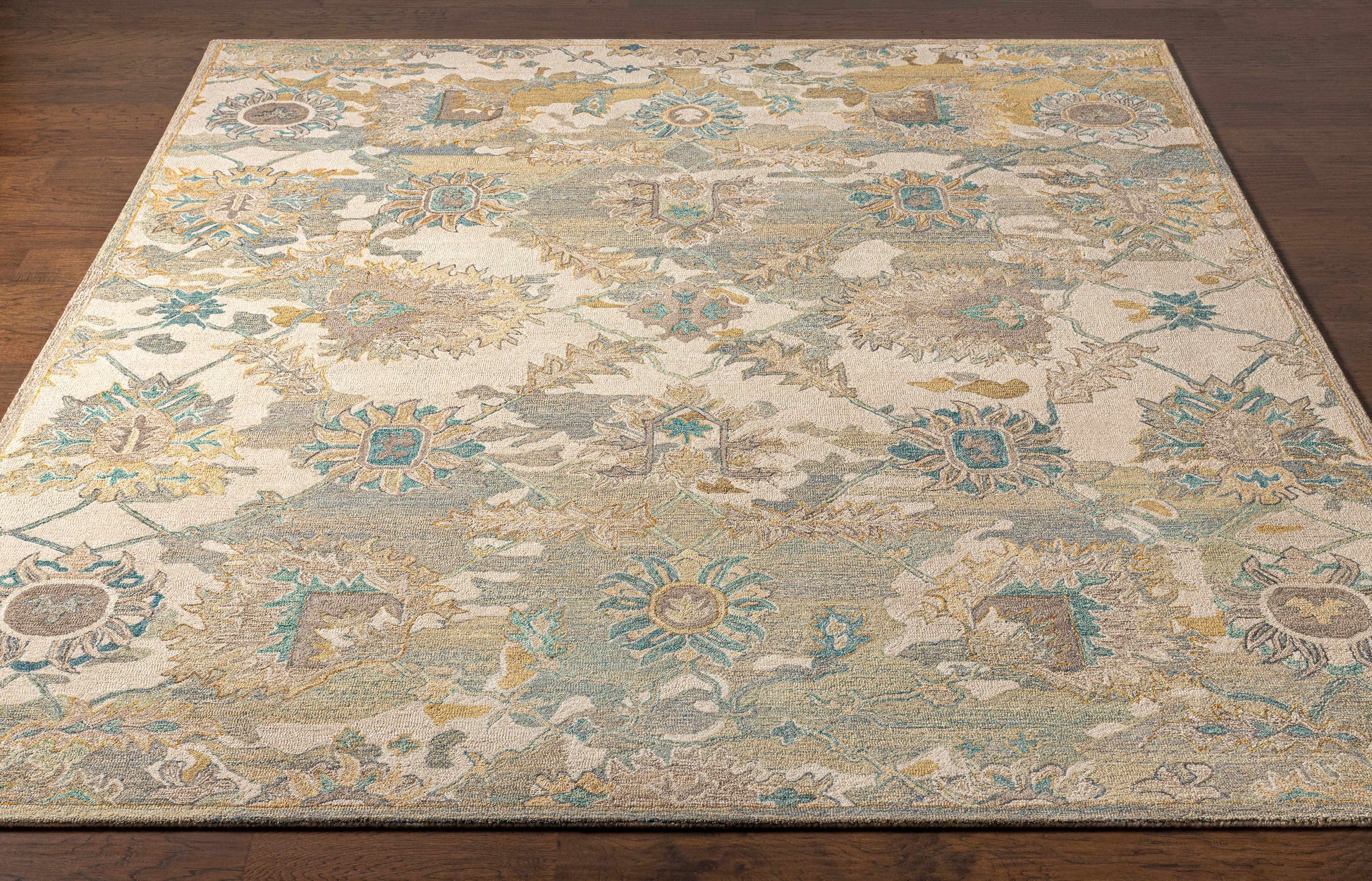 Classic Nouveau CSN-1008 Hand Tufted Rug
