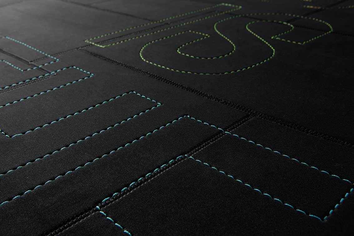 Metal MTL-1000 Hand Woven Rug