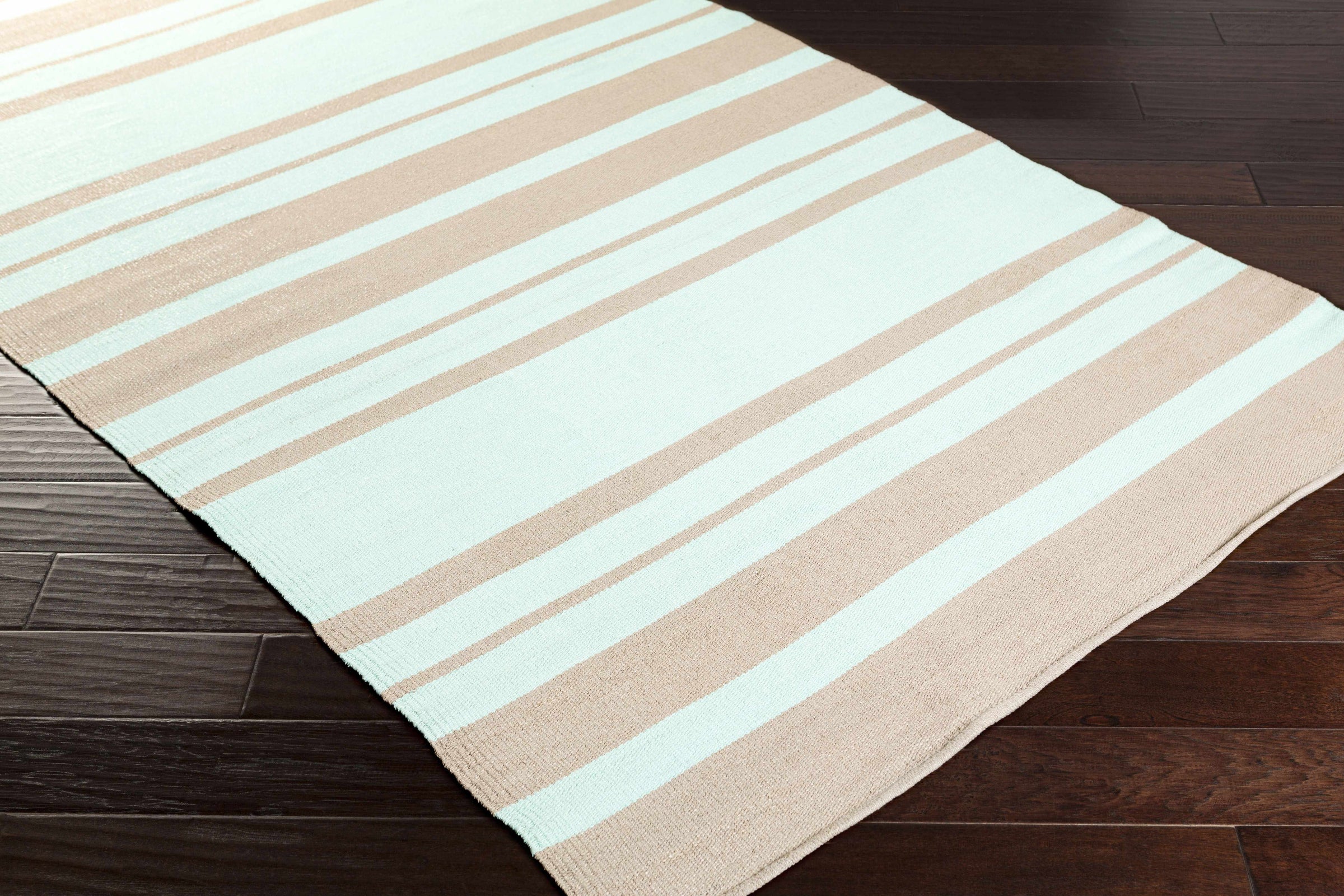Picnic PIC-4006 Hand Woven Rug