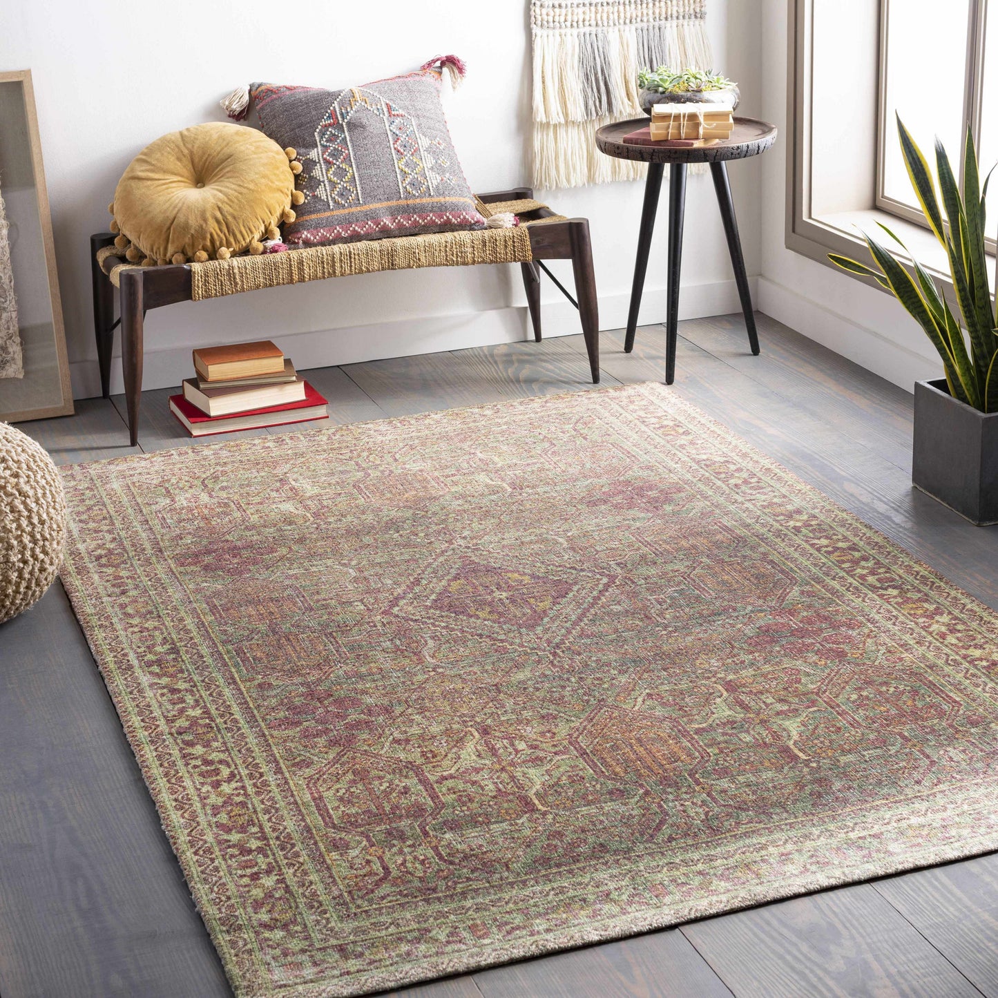 Unique UNQ-2306 Hand Tufted Rug