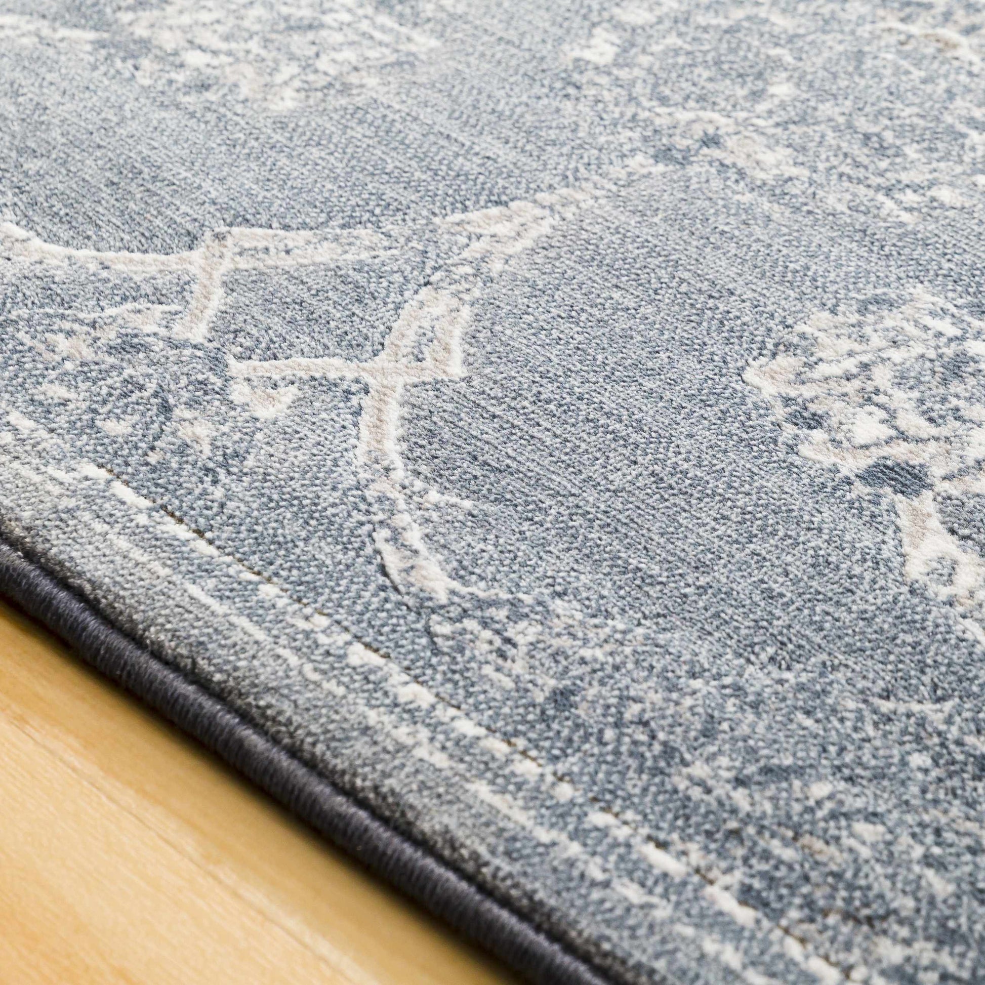 Contempo CPO-3725 Machine Woven Rug