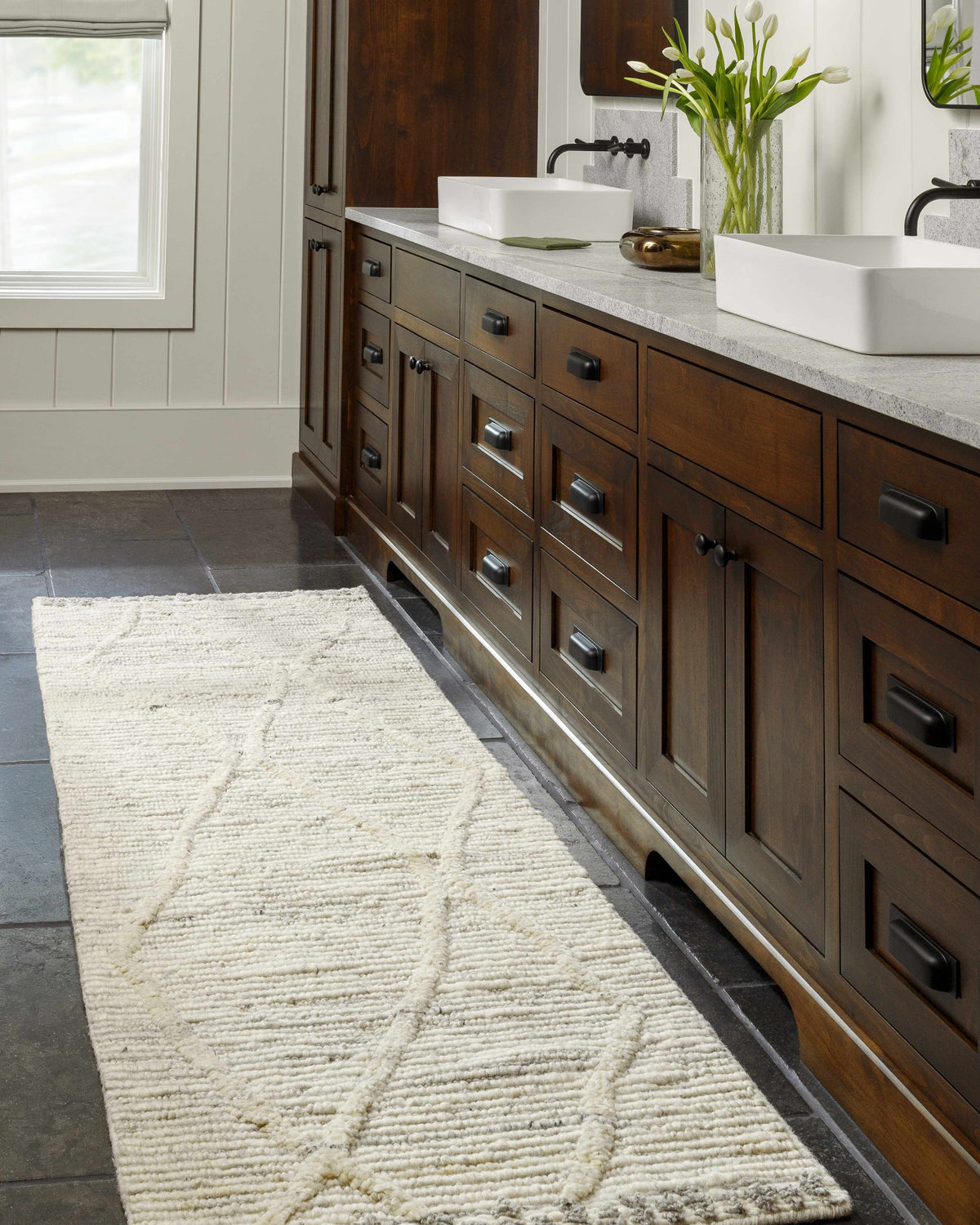 Manisa MNS-2307 Hand Woven Rug