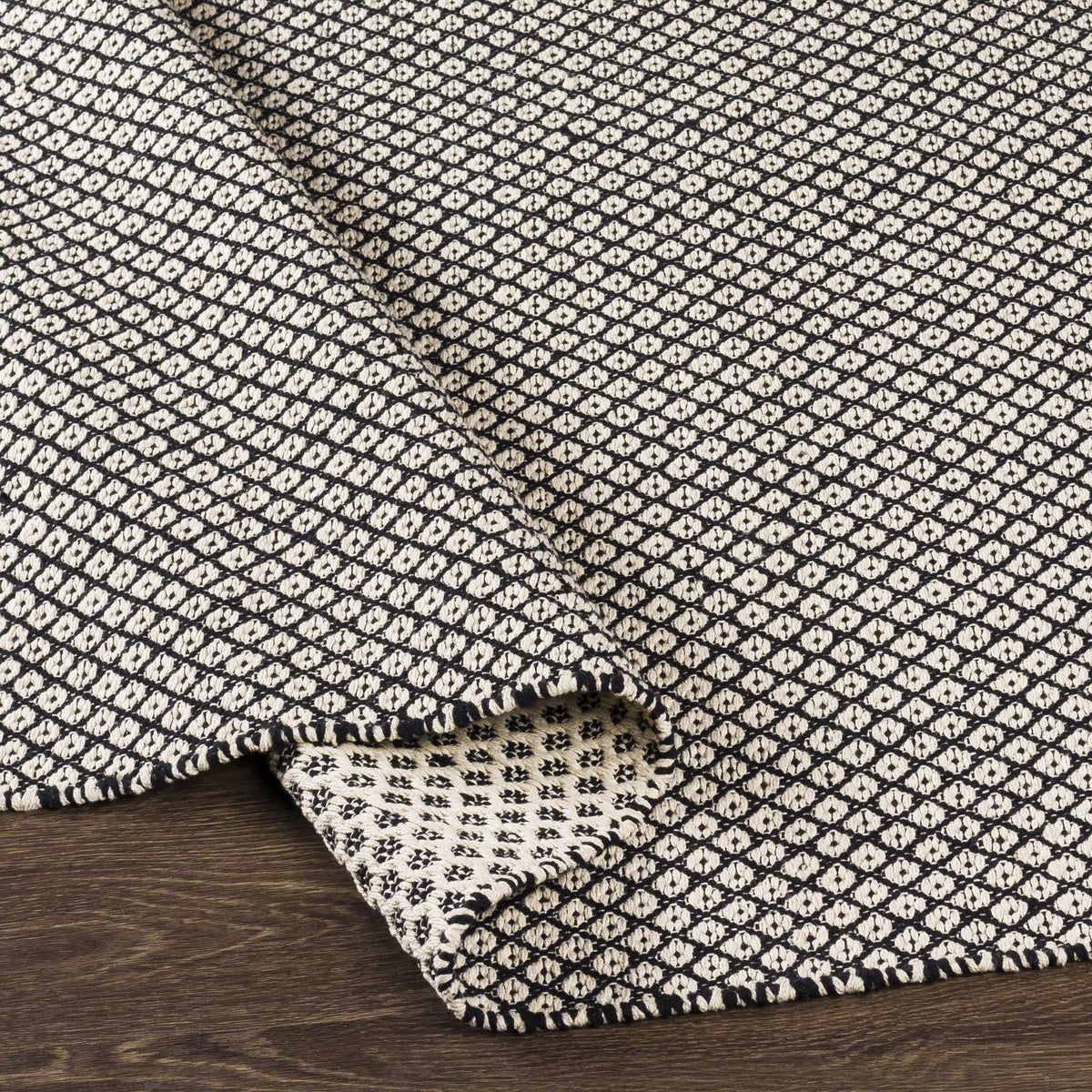 Osasuna OSA-2302 Hand Woven Rug