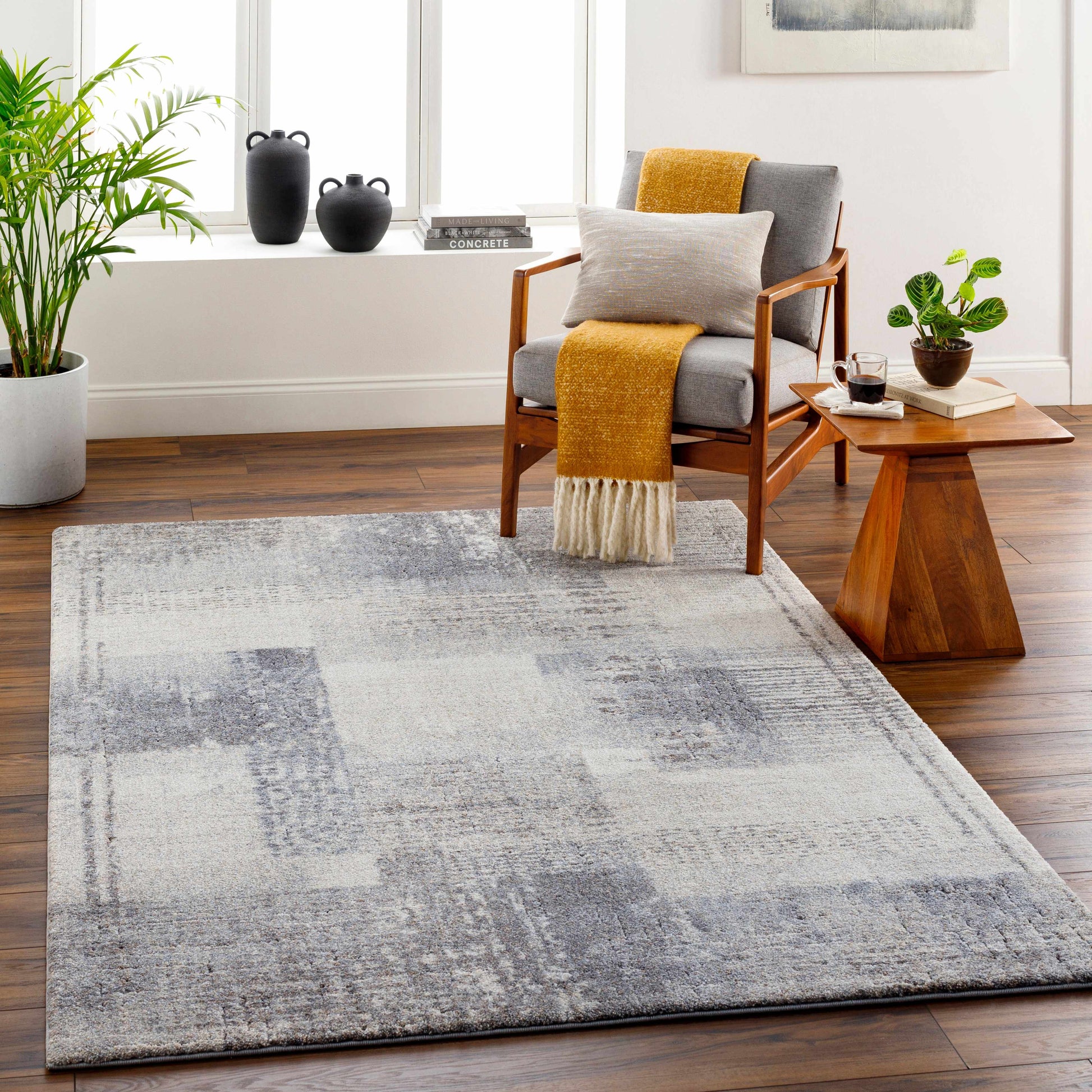 Tuscany TUS-2348 Machine Woven Rug