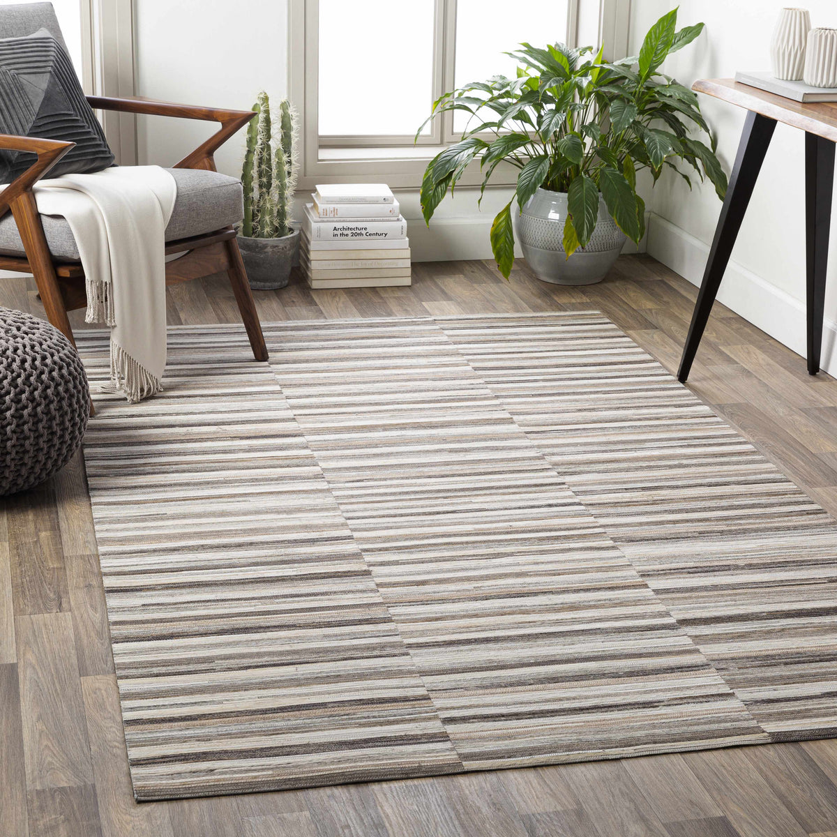 Zander ZND-1008 Hand Crafted Rug