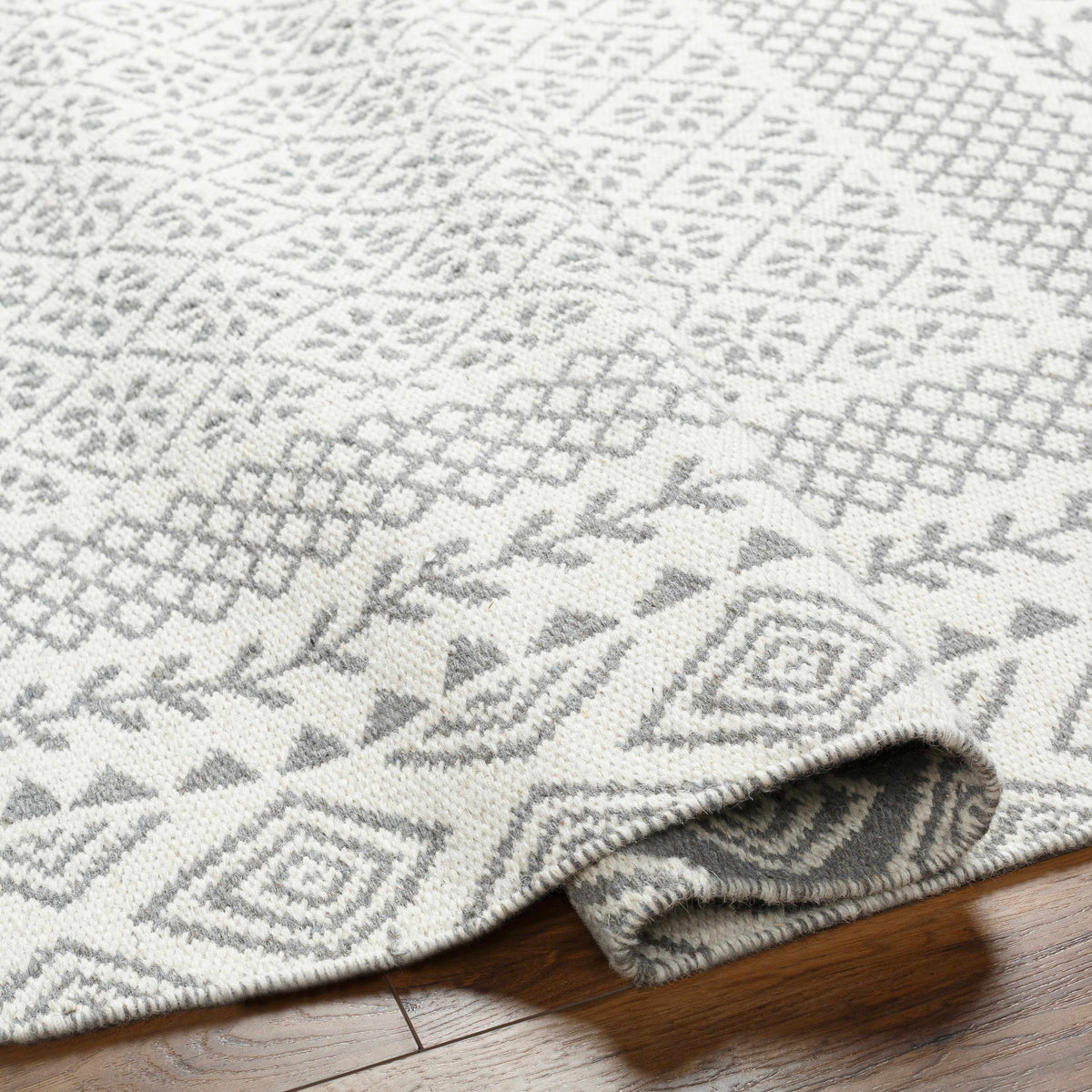 Mardin MDI-2317 Hand Woven Rug