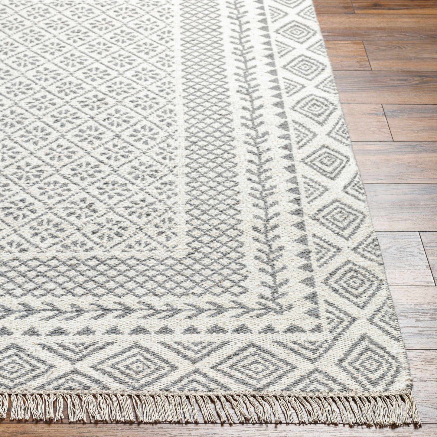 Mardin MDI-2317 Hand Woven Rug
