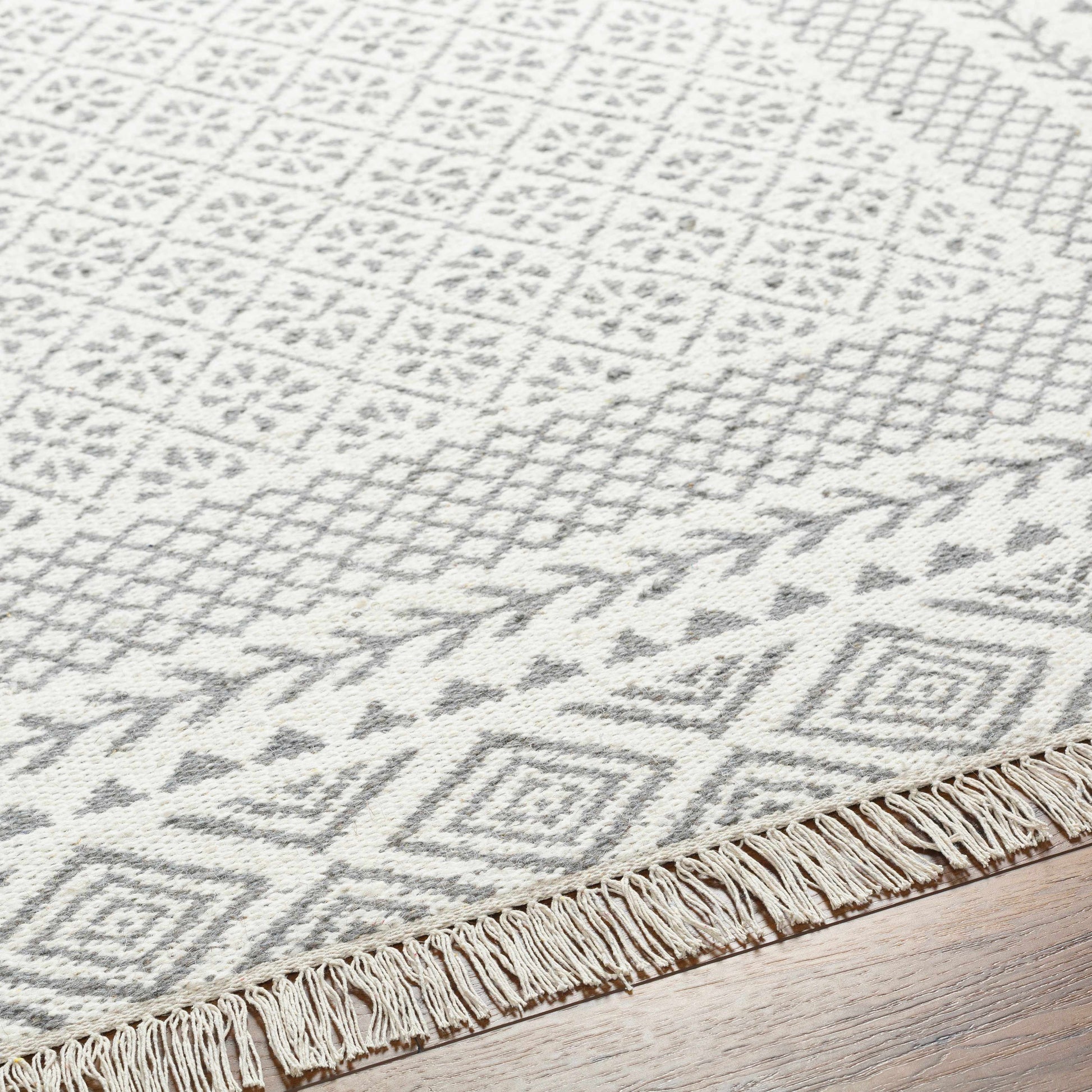 Mardin MDI-2317 Hand Woven Rug
