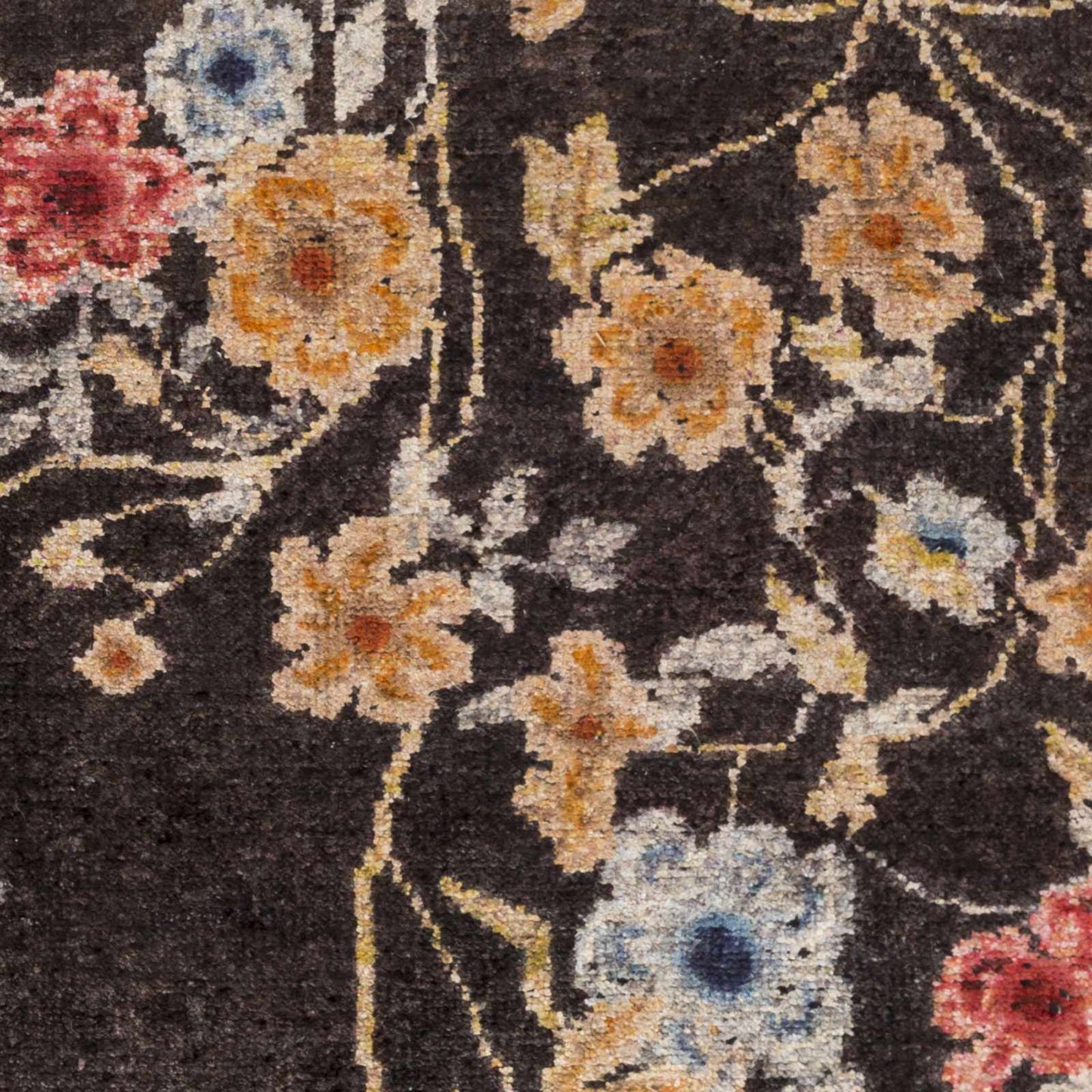 Linnea LIA-1000 Hand Knotted Rug