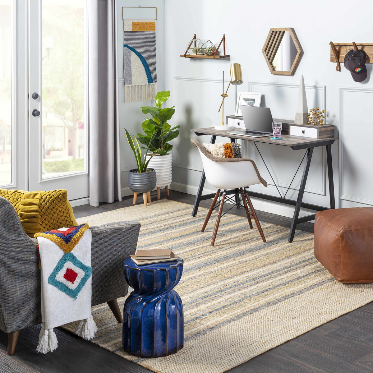 Furniture : AAX-001,Mirrors : JOH-001,Pillows : PES-001,AAP-006,Pouf : BIPF-001,Rugs : ARE-2304,Table Lamps : HNI-001,Throws : PKI-1000,Wall Hangings : MTI-1000