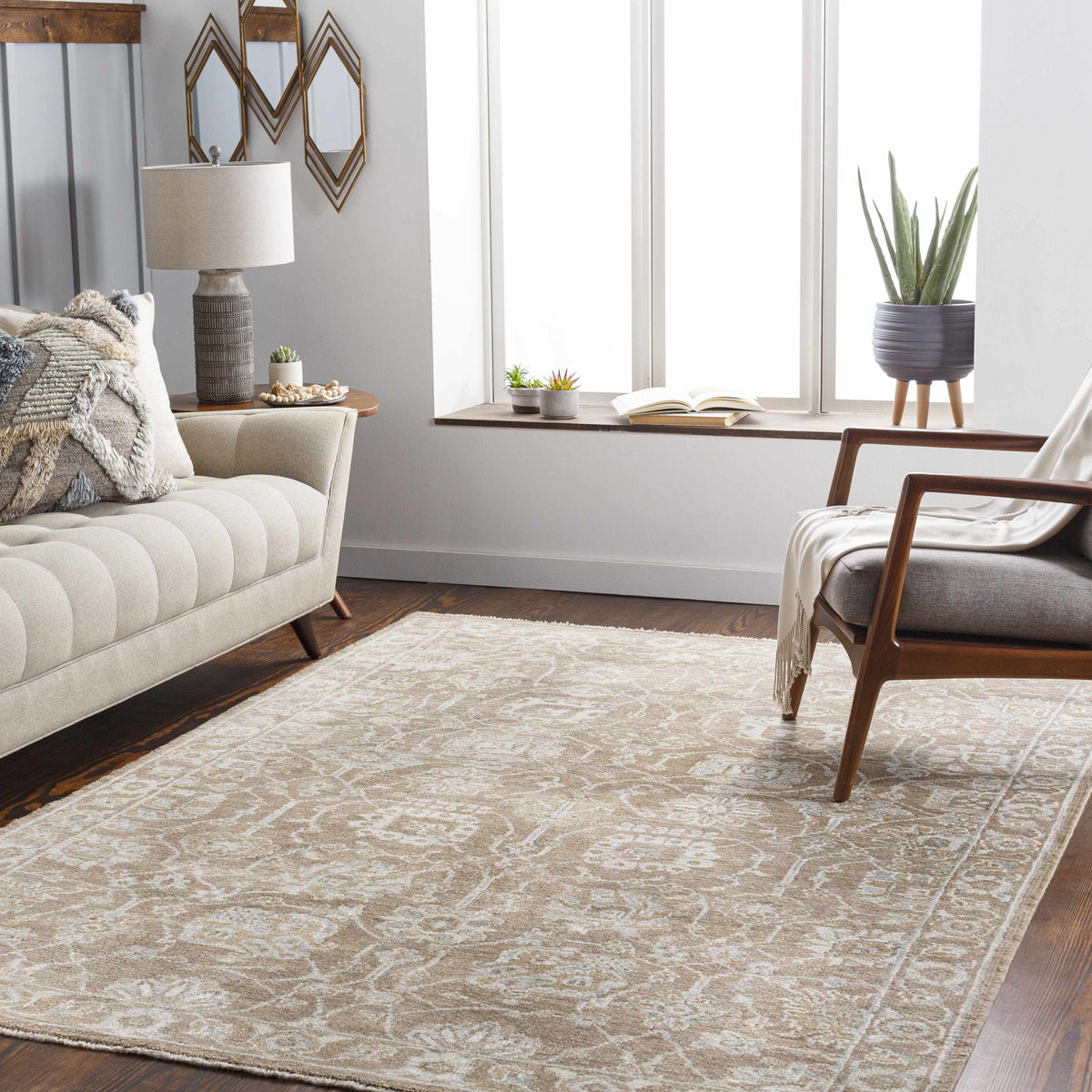Royal RYL-2303 Hand Knotted Rug