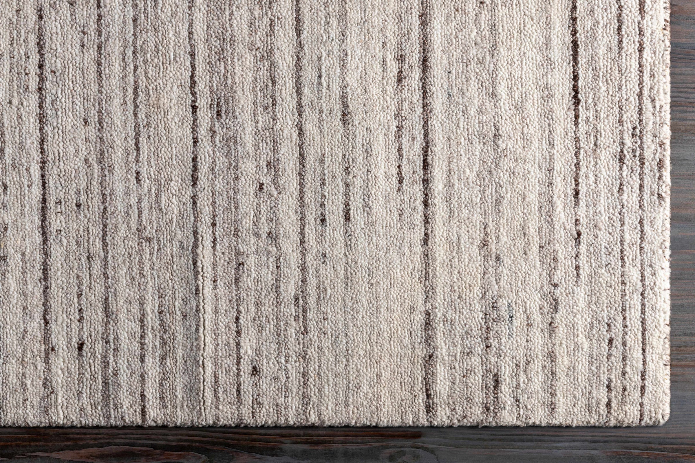 Daisy DSY-2301 Hand Loomed Rug