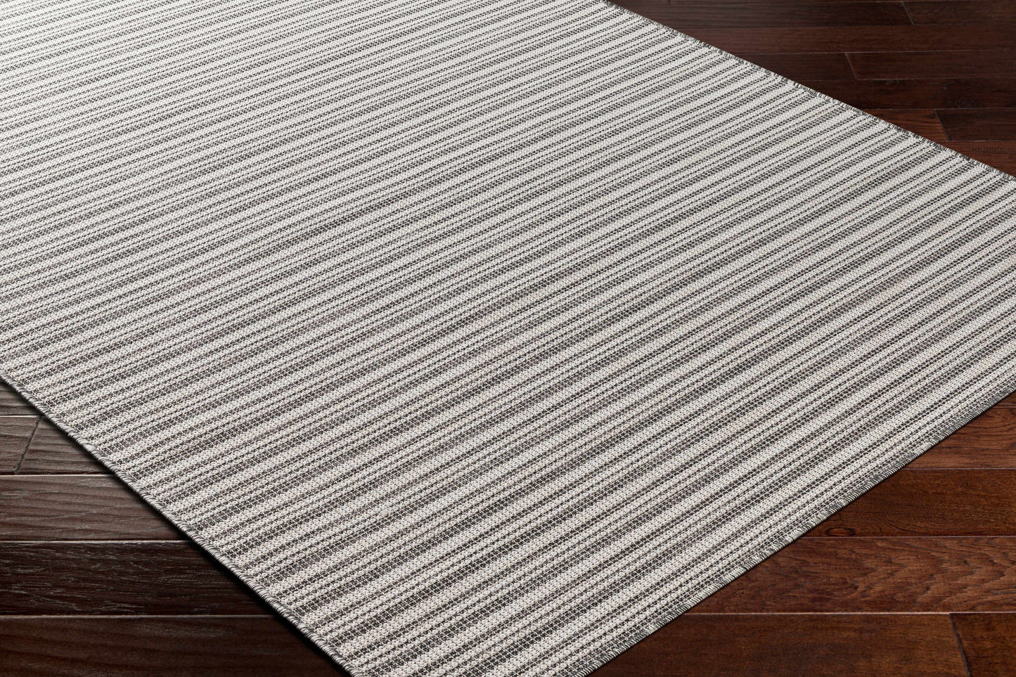 Hampton HPT-2310 Machine Woven Rug