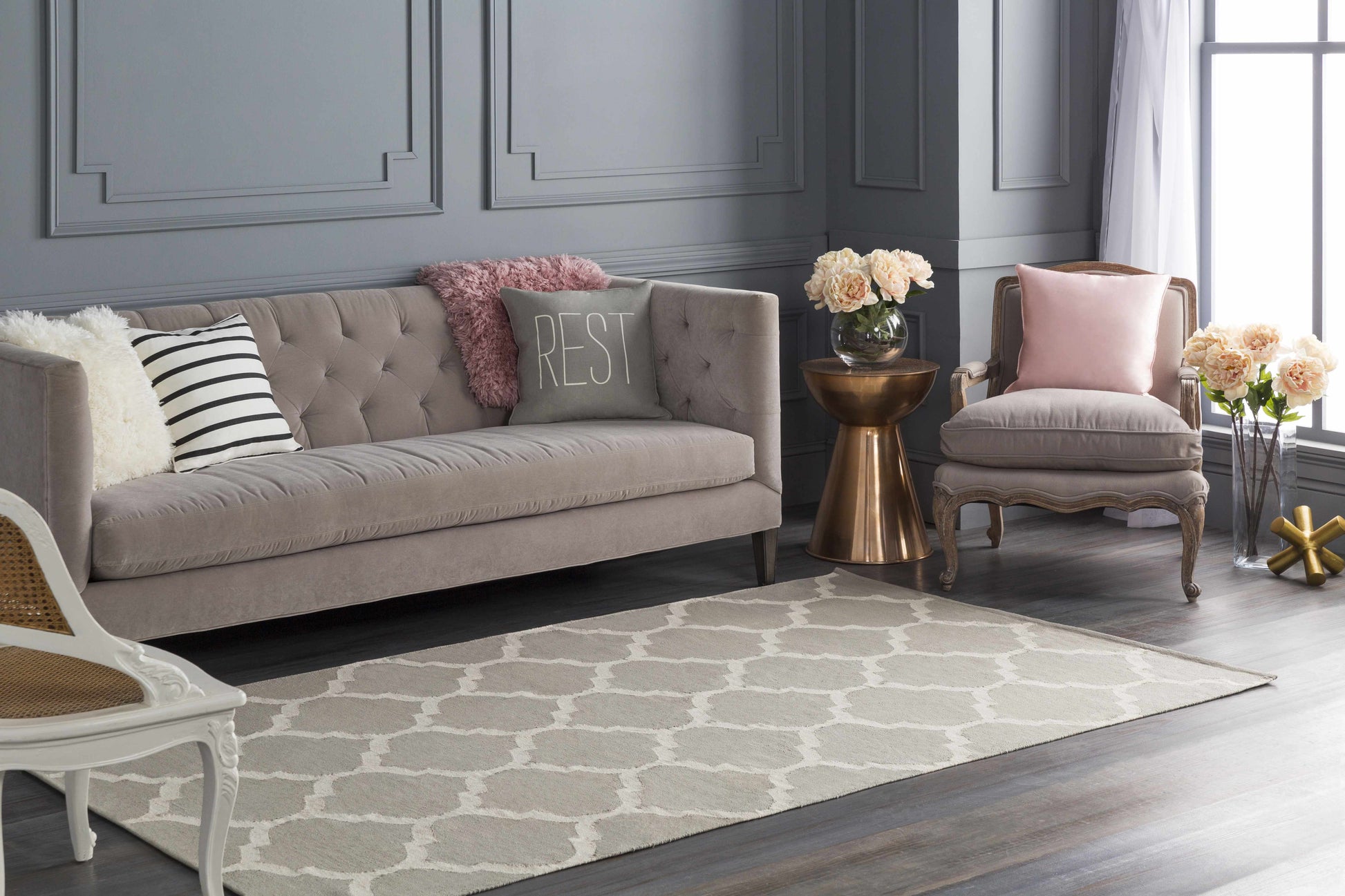 Vogue AWLT-3004 Hand Woven Rug