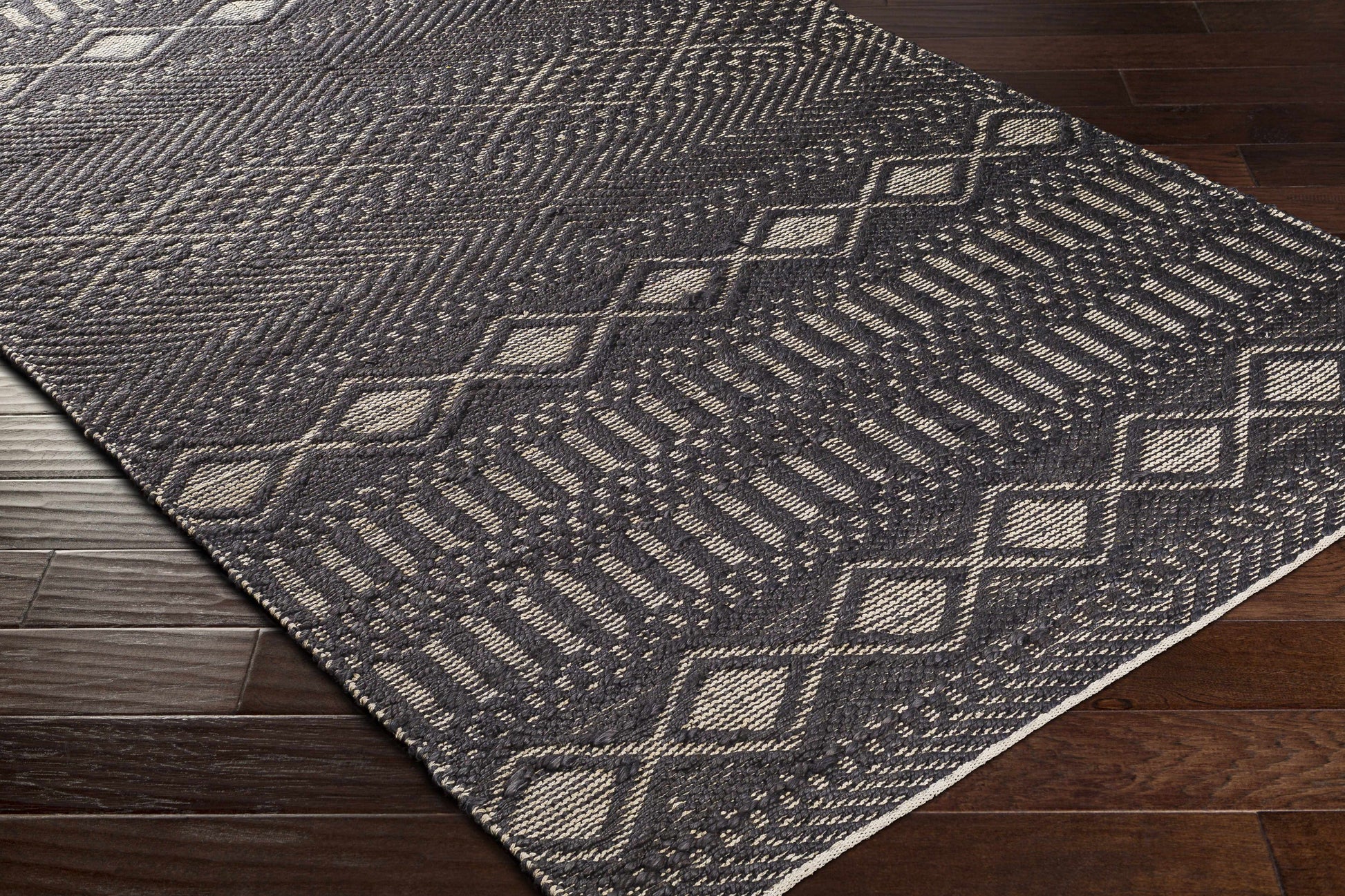 Santa Barbara SBB-2309 Hand Woven Rug