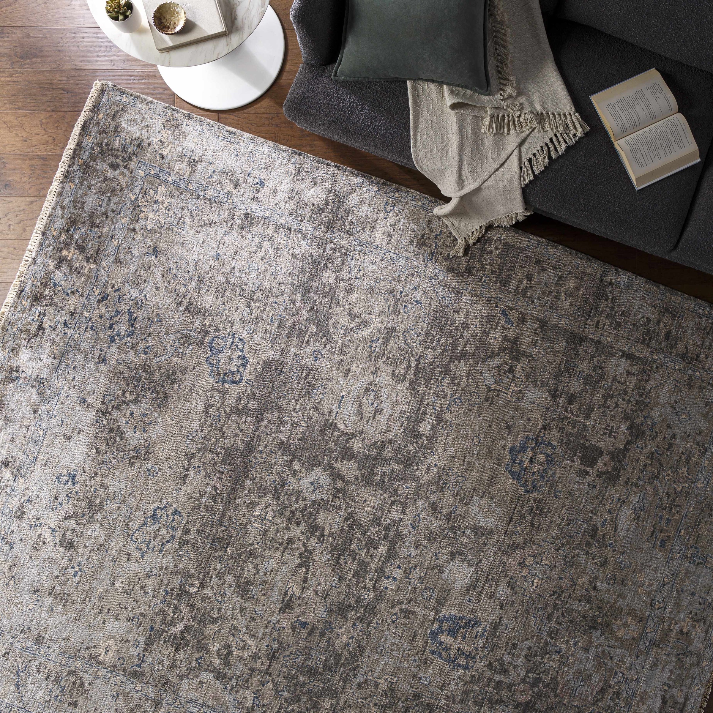 Theodora THO-3009 Hand Knotted Rug