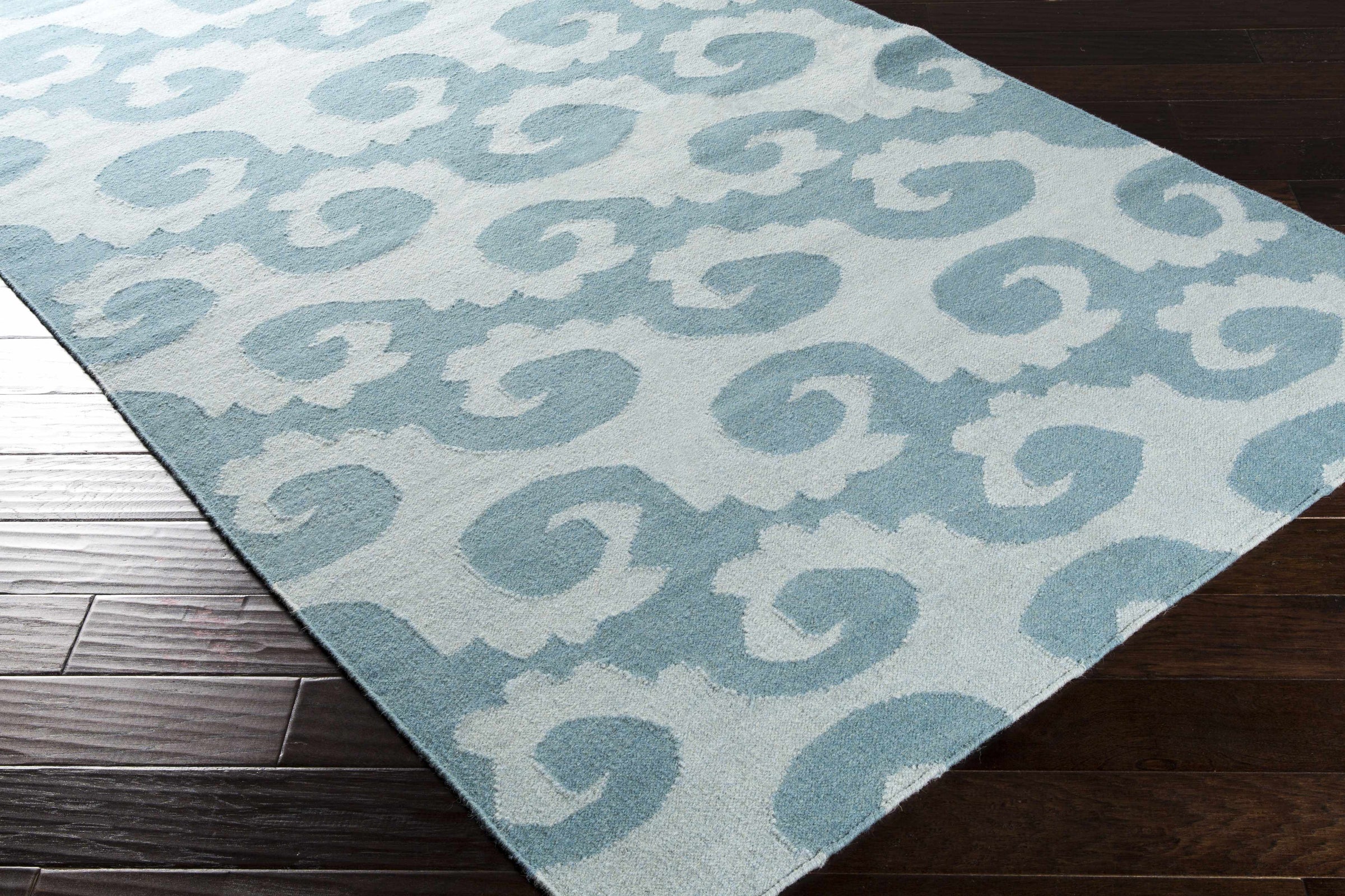 Yacht Club YTC-2013 Hand Woven Rug