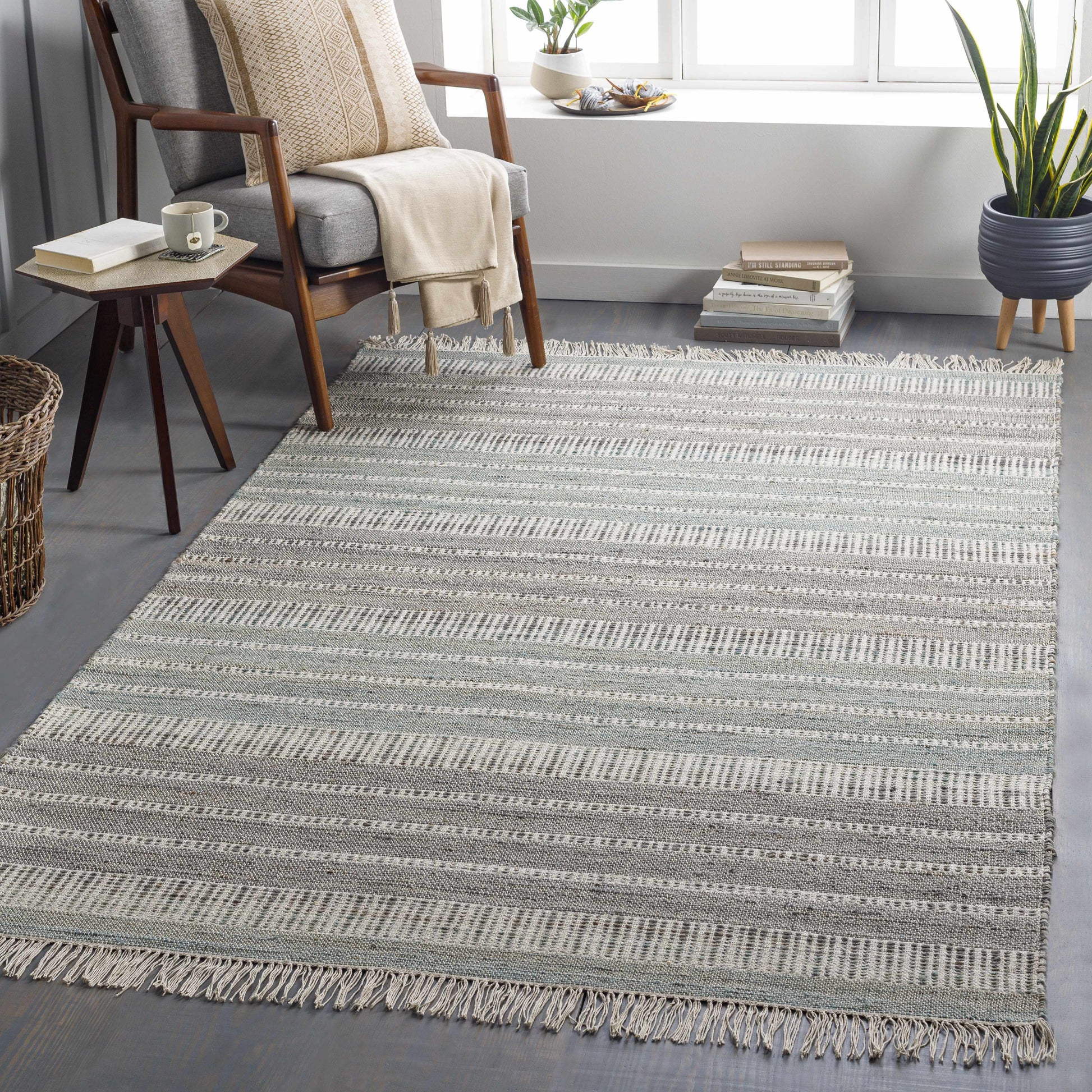 Trabzon TBO-2303 Hand Woven Rug