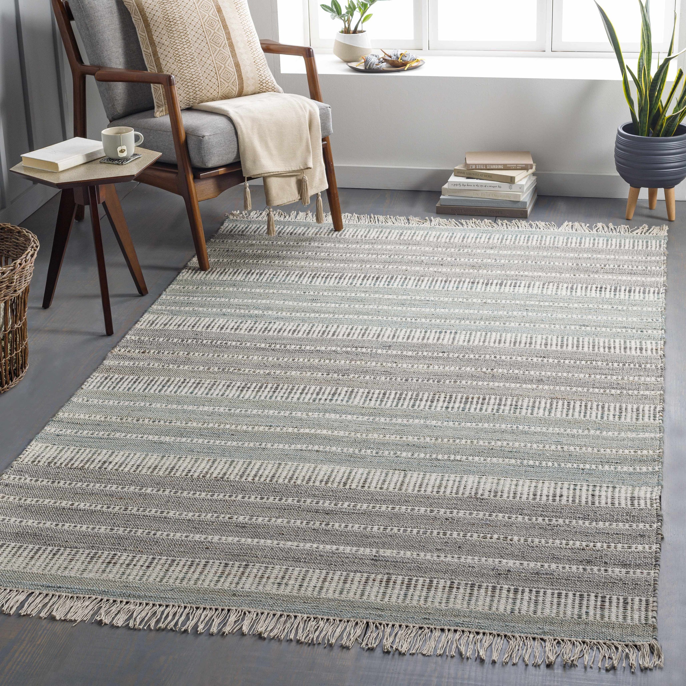 Trabzon TBO-2303 Hand Woven Rug