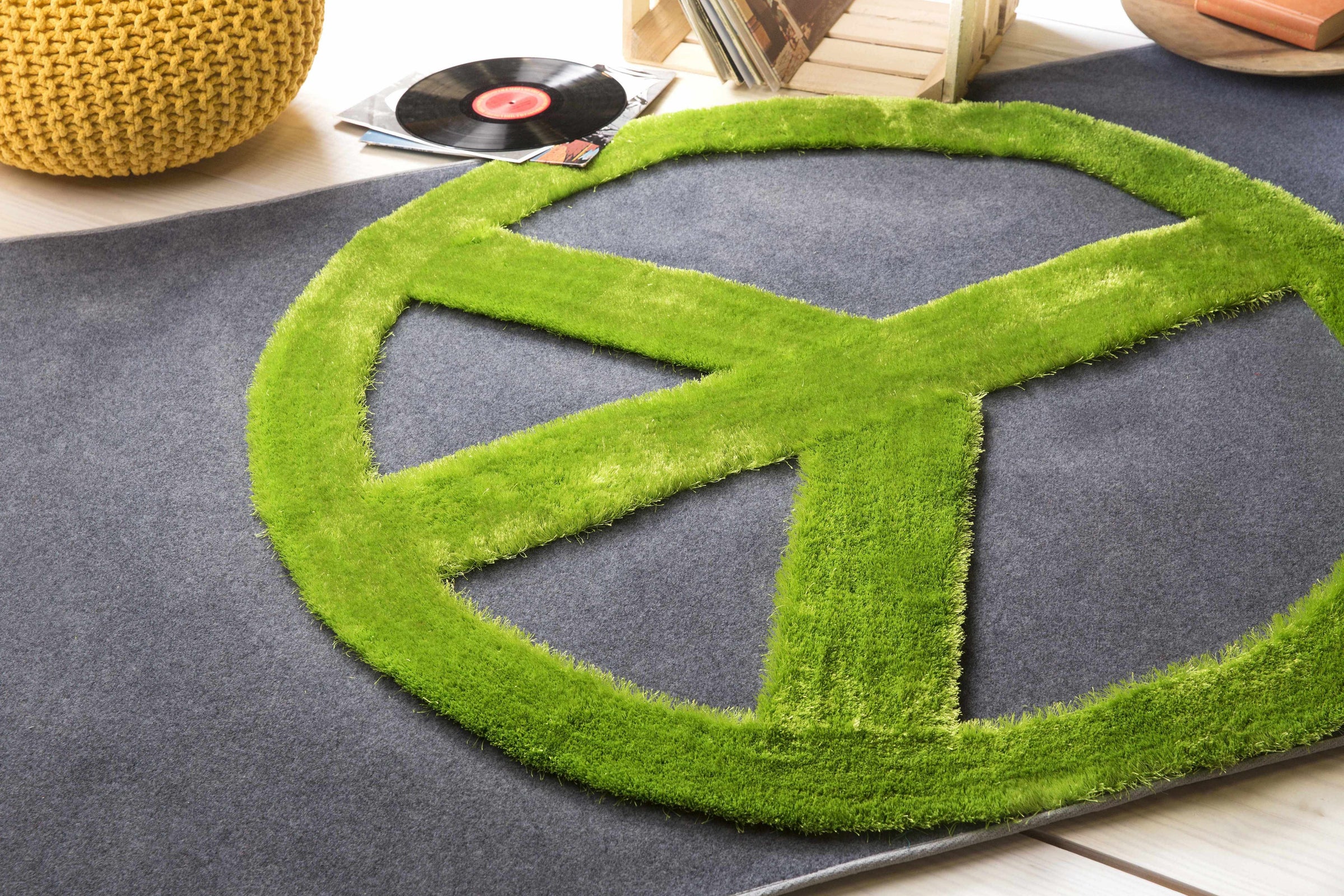 Pouf : MLPF-002,Rugs : CRH-6002