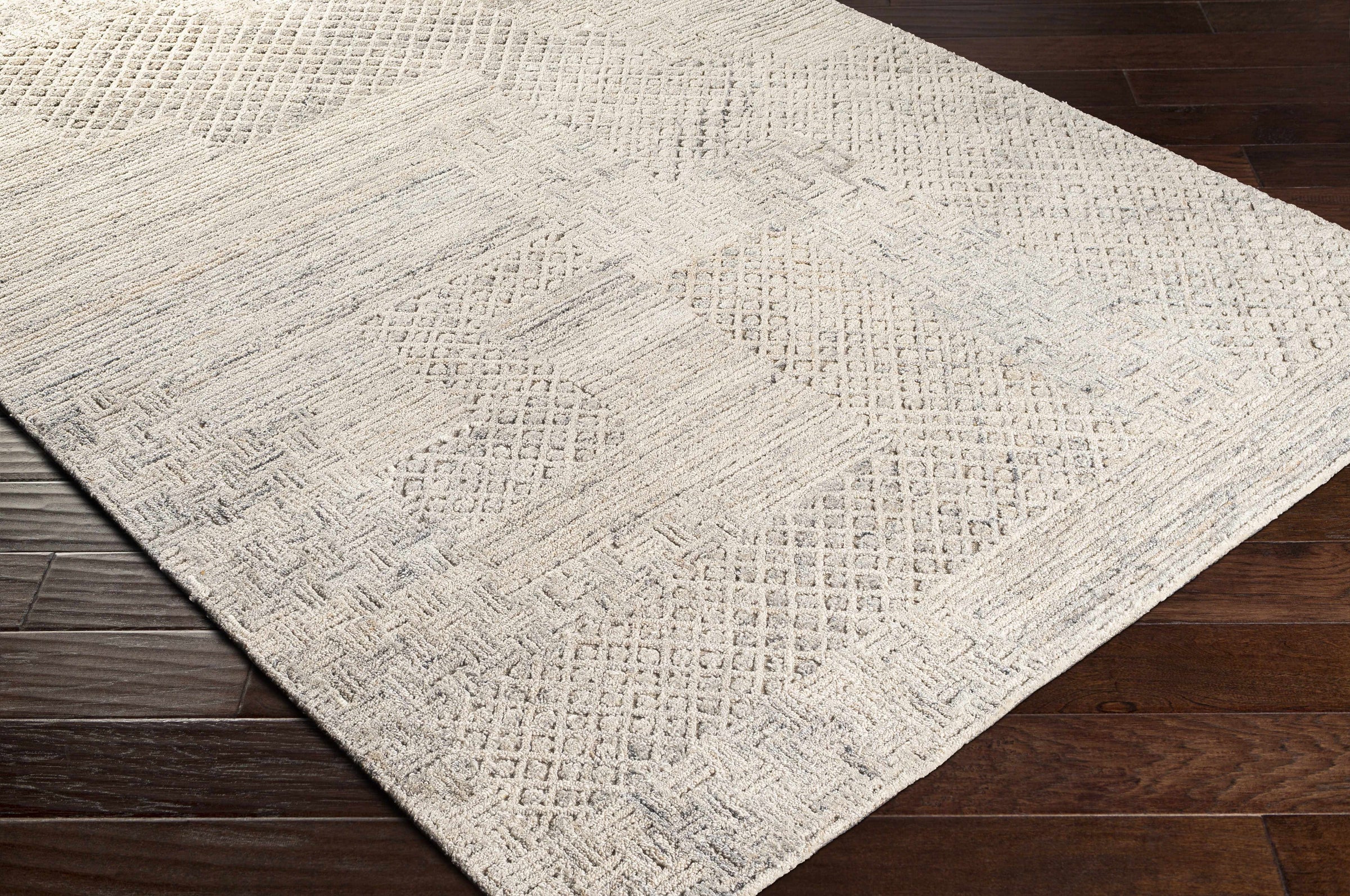 Rosario ROA-2304 Hand Tufted Rug