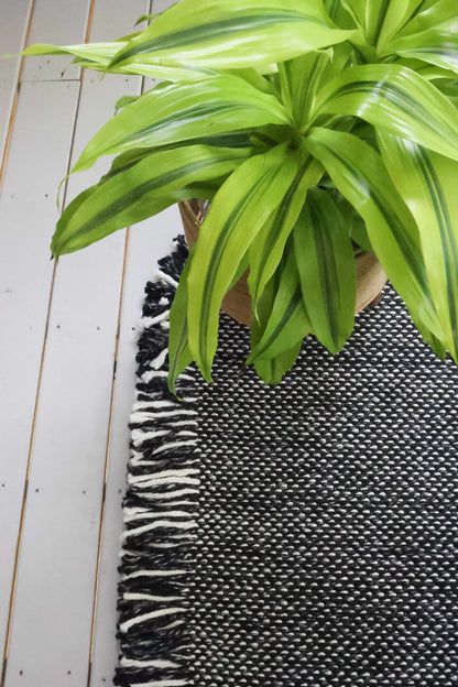 Azalea AZA-2312 Handmade Rug