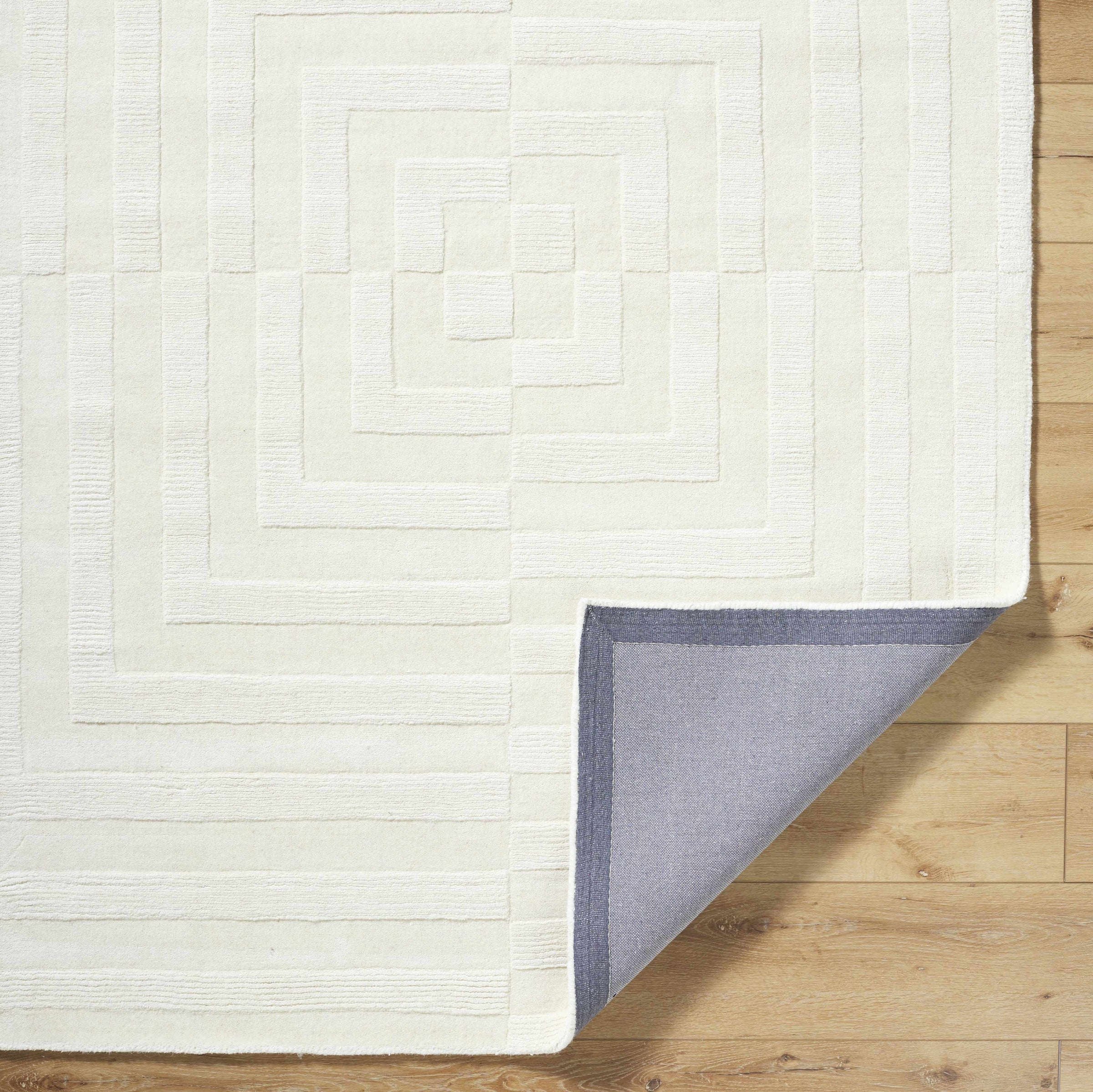Mystique M-5486 Handmade Rug
