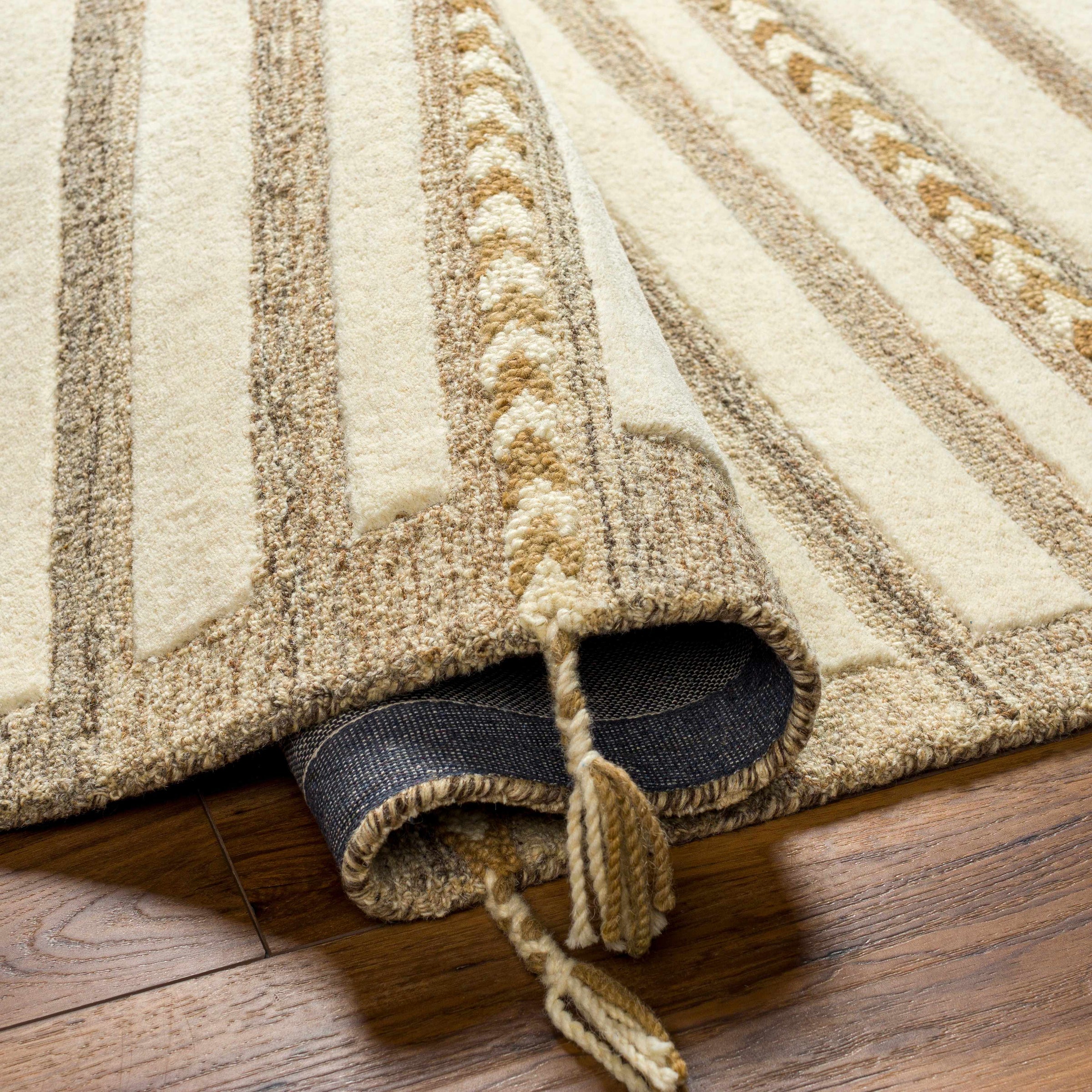 Cherokee CHK-2307 Hand Tufted Rug
