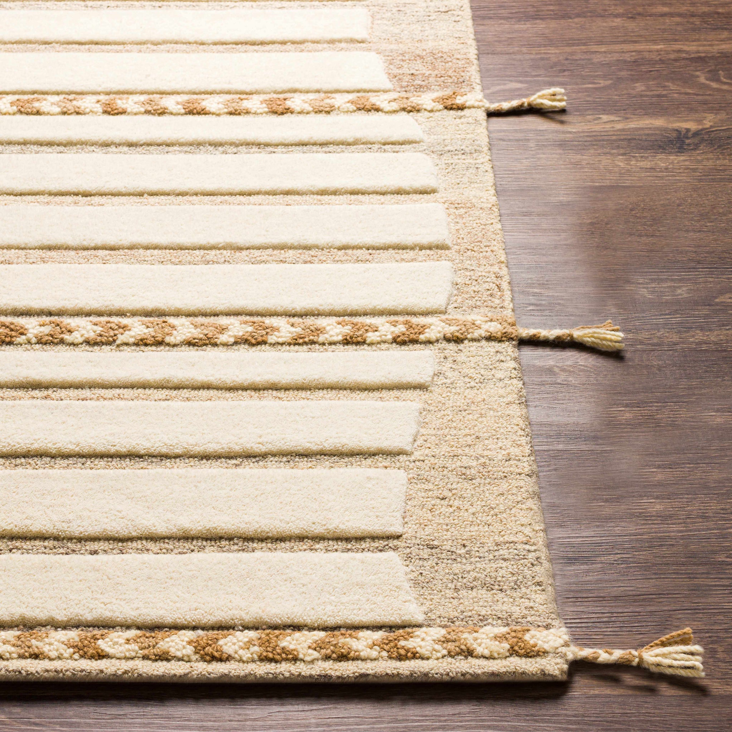 Cherokee CHK-2307 Hand Tufted Rug