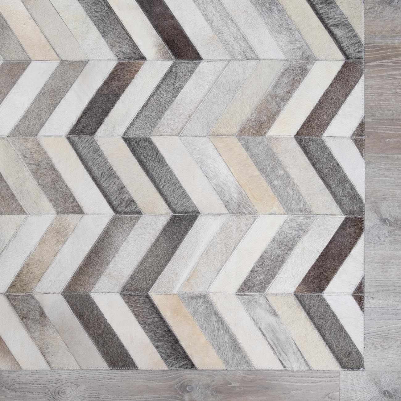 Trail TRL-1129 Hand Crafted Rug