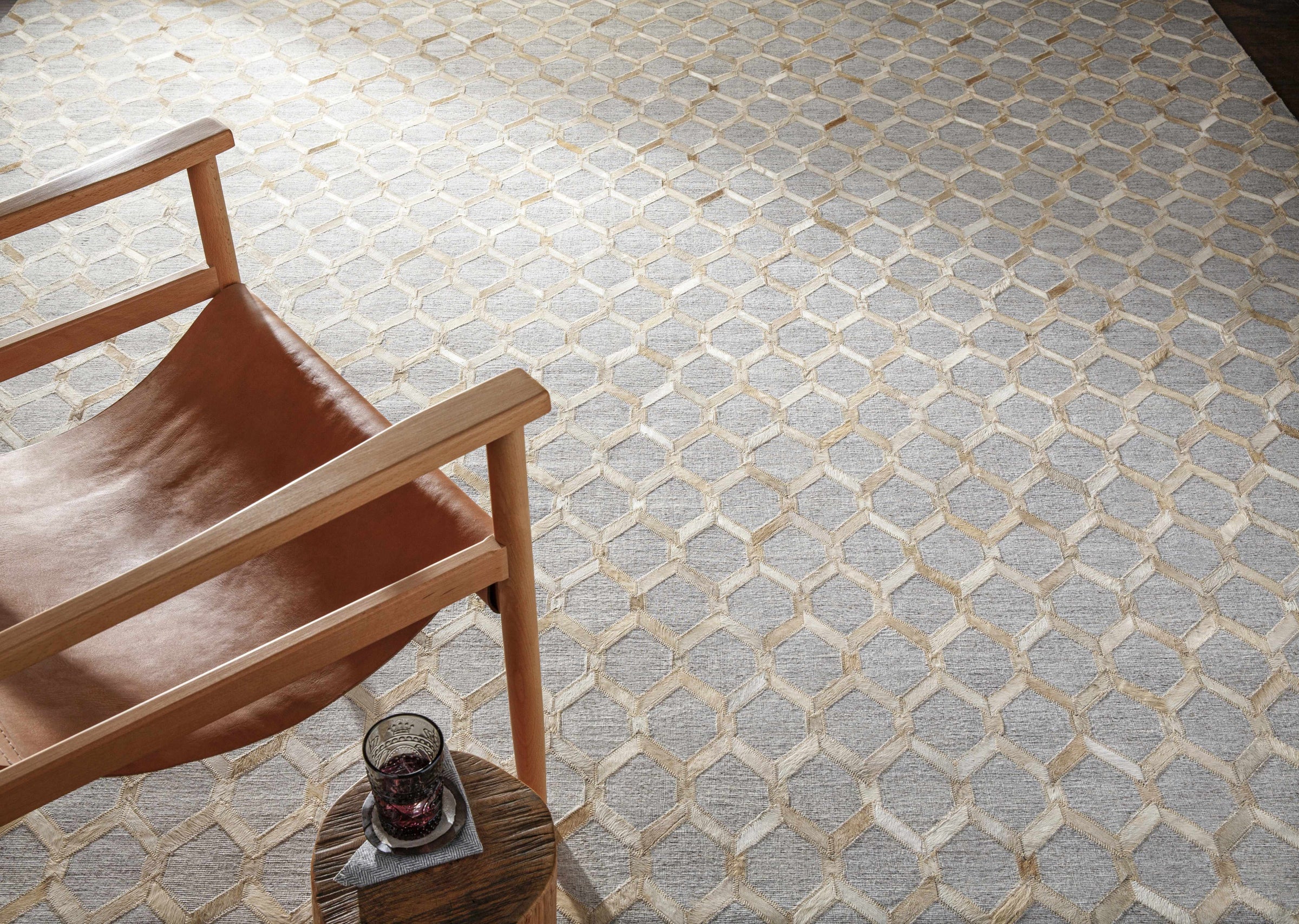 Medora MOD-1005 Hand Crafted Rug