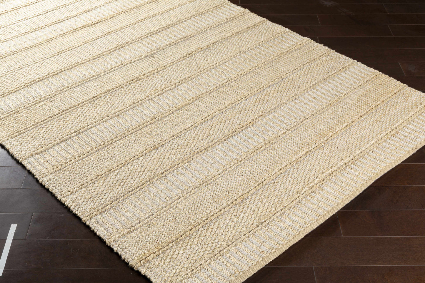 Aria IAA-1001 Hand Woven Rug
